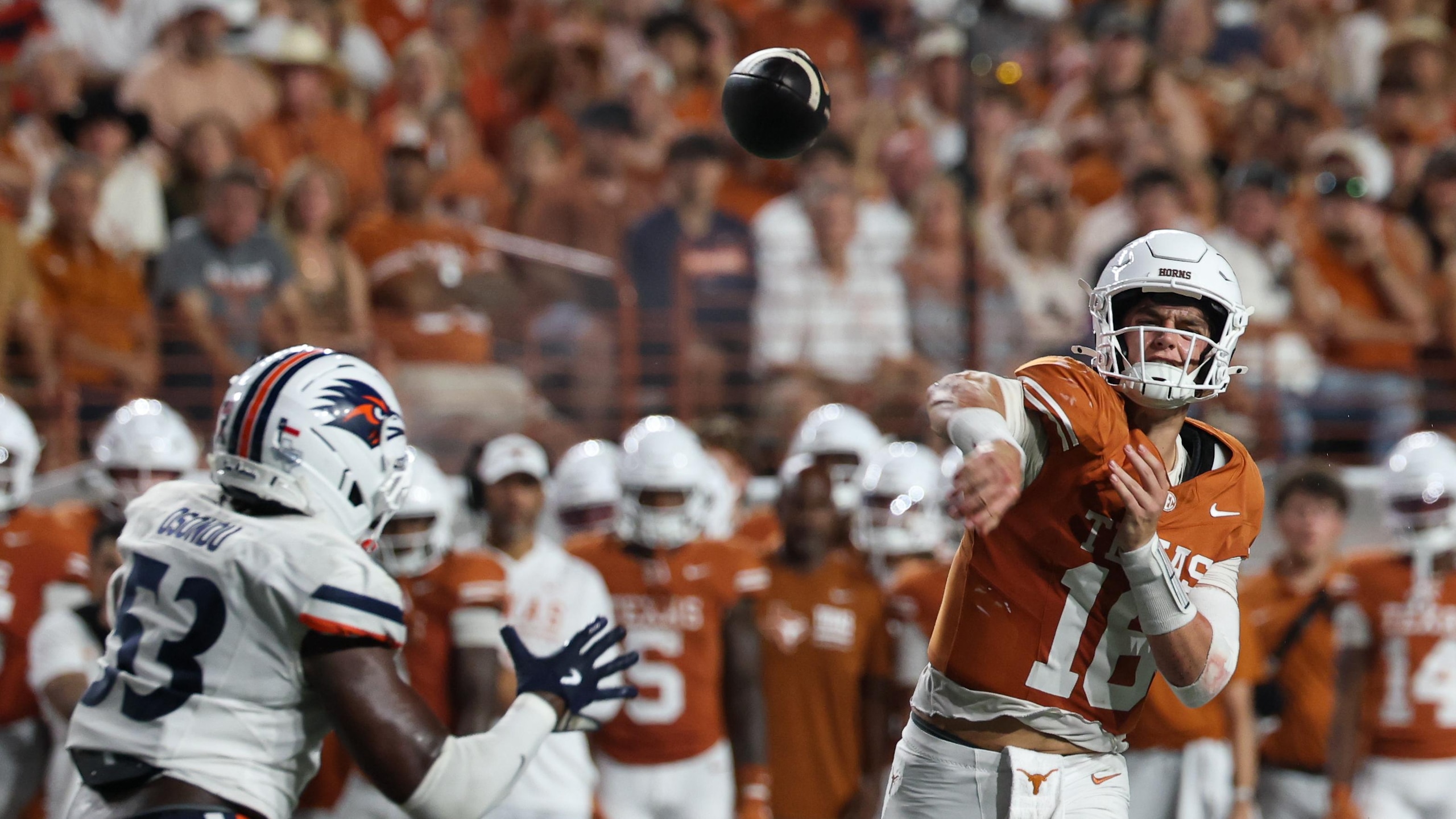 COLLEGE FOOTBALL: SEP 19 UTSA at Texas