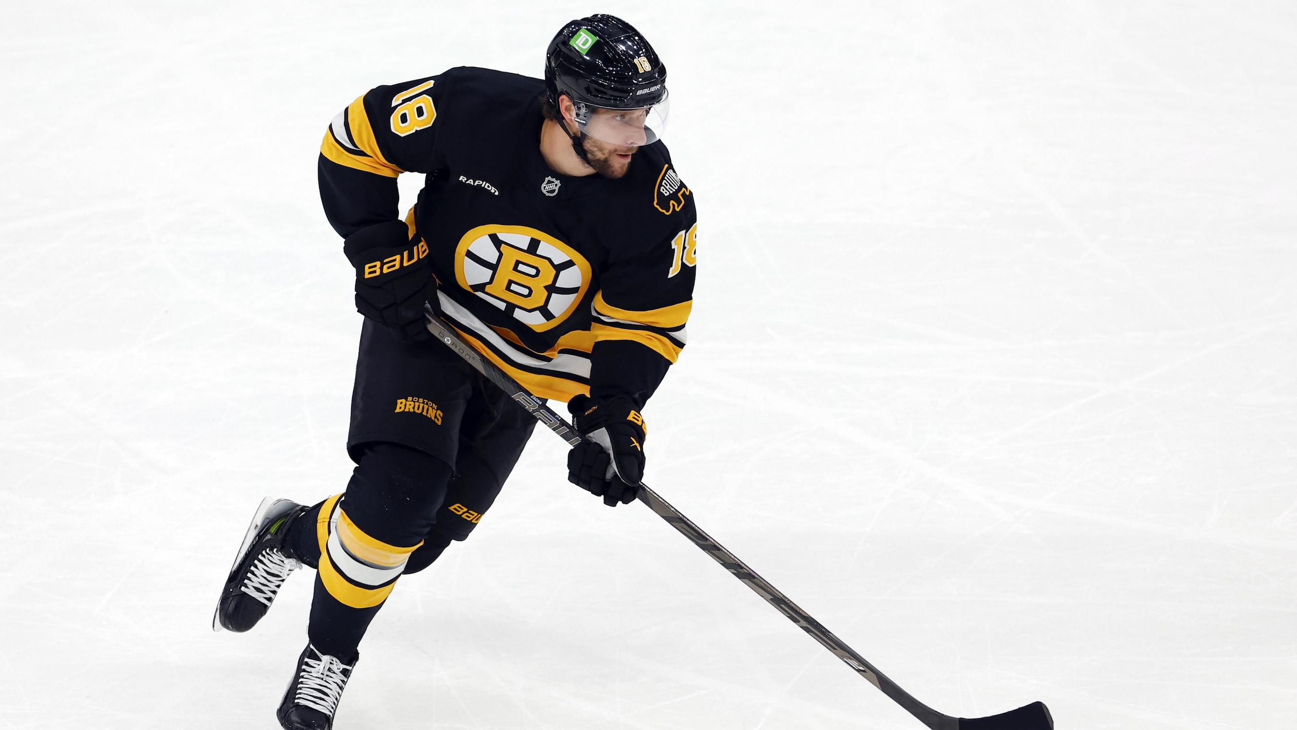 Bruins finish strong to pull away in preseason win over Flyers at TD Garden