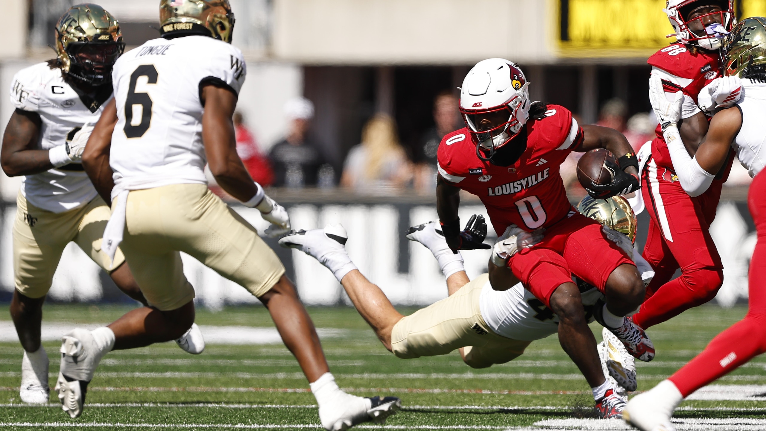 COLLEGE FOOTBALL: SEP 26 Wake Forest at Louisville COLLEGE FOOTBALL: SEP 26 Wake Forest at Louisville