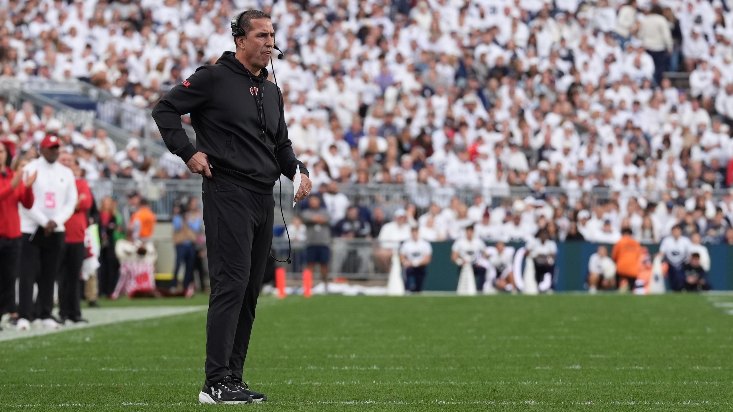 COLLEGE FOOTBALL: SEP 26 Wisconsin at Penn State COLLEGE FOOTBALL: SEP 26 Wisconsin at Penn State