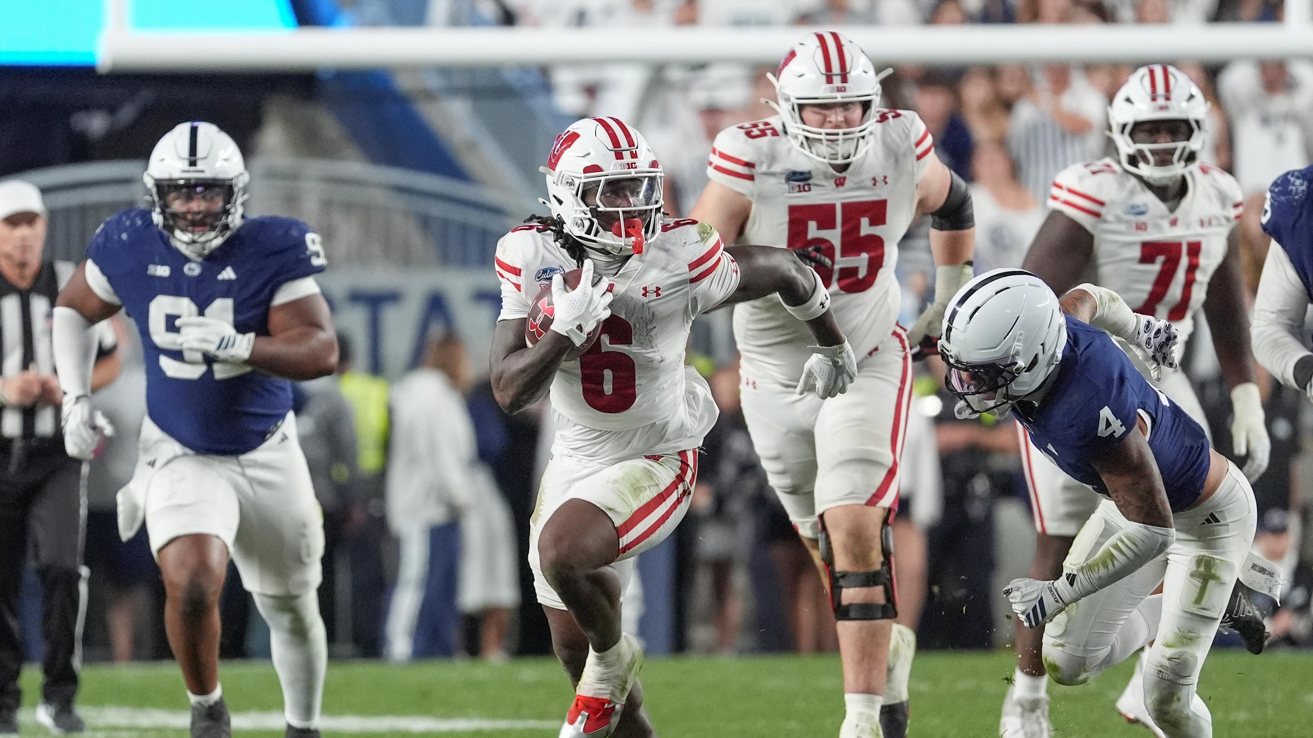 COLLEGE FOOTBALL: SEP 26 Wisconsin at Penn State