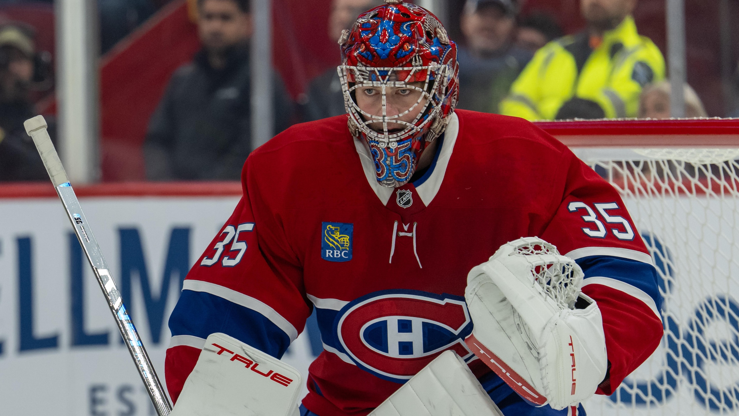 NHL: SEP 26 Senators at Canadiens