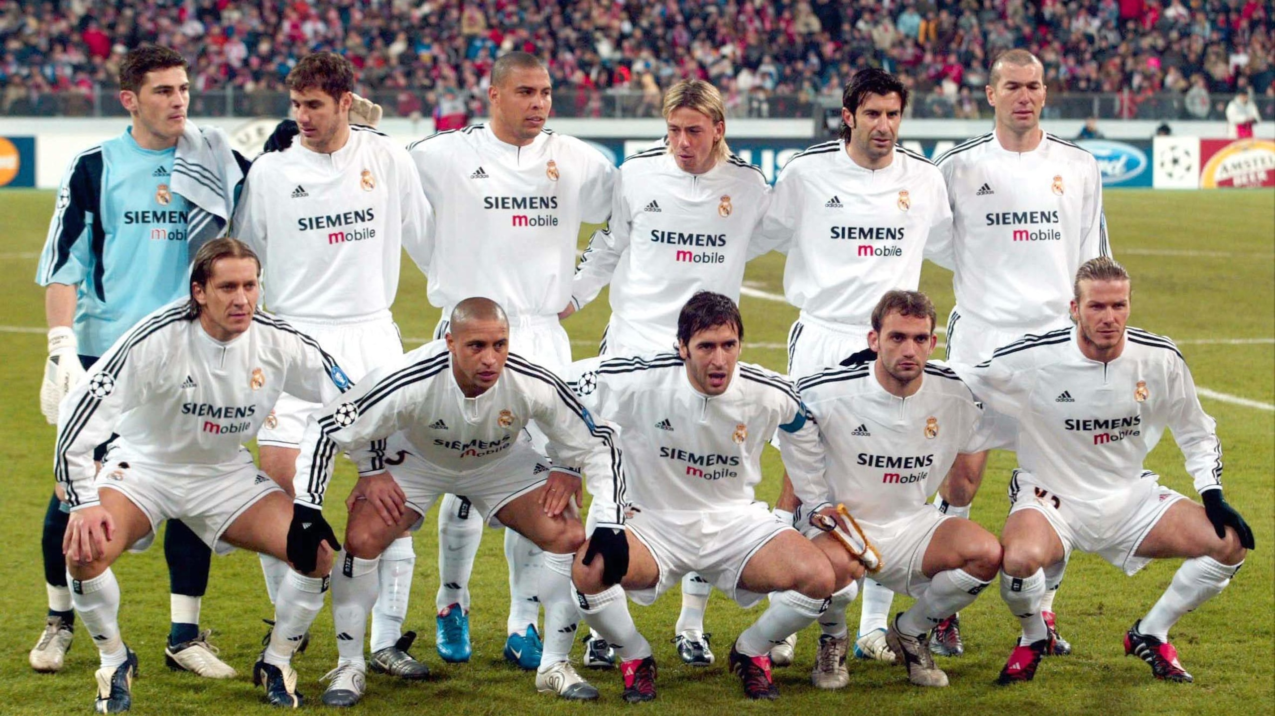 Fussball: CL 03/04, FC Bayern Muenchen-Real Madrid