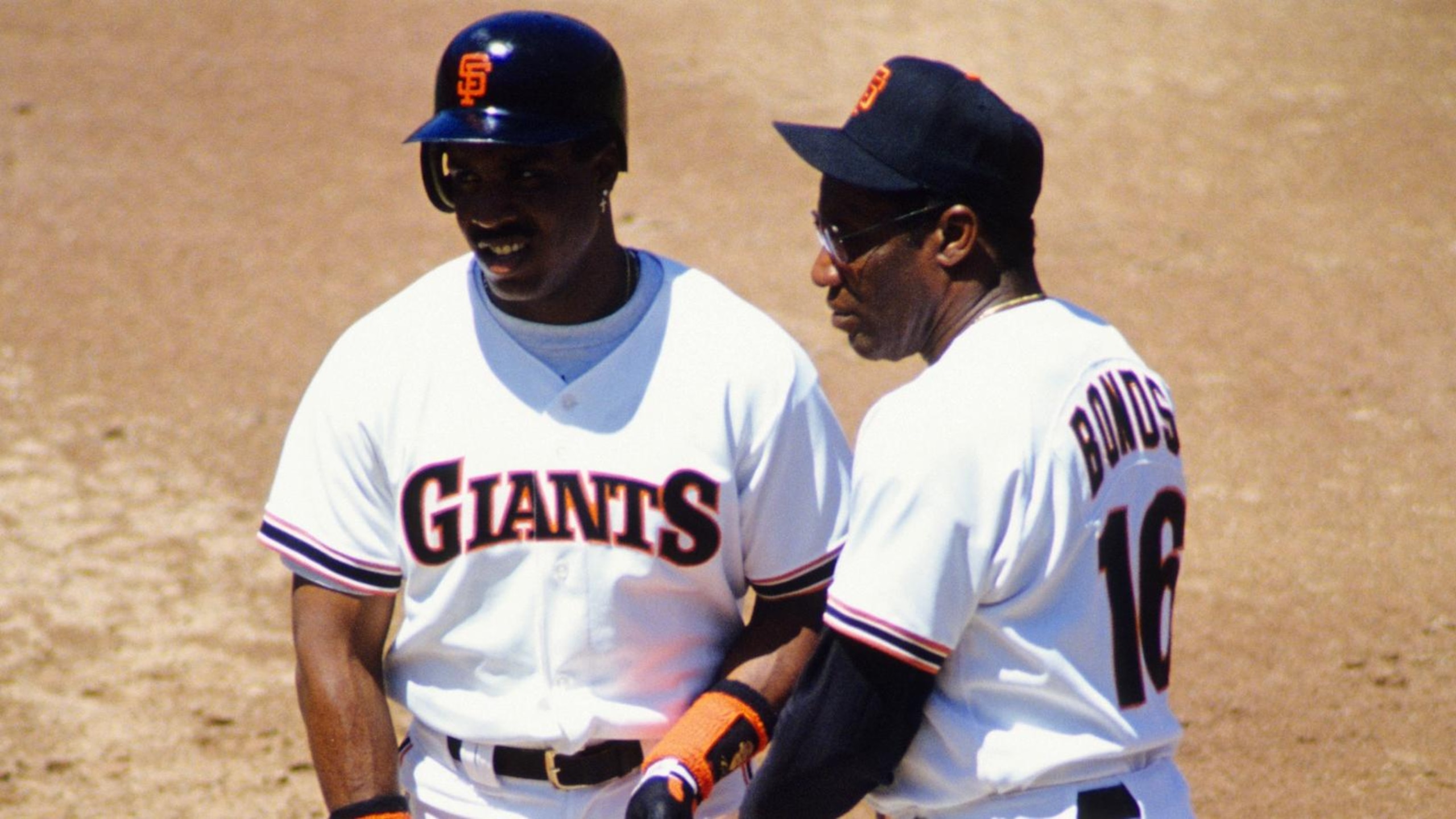 San Francisco Giants Barry Bonds and Bobby Bonds