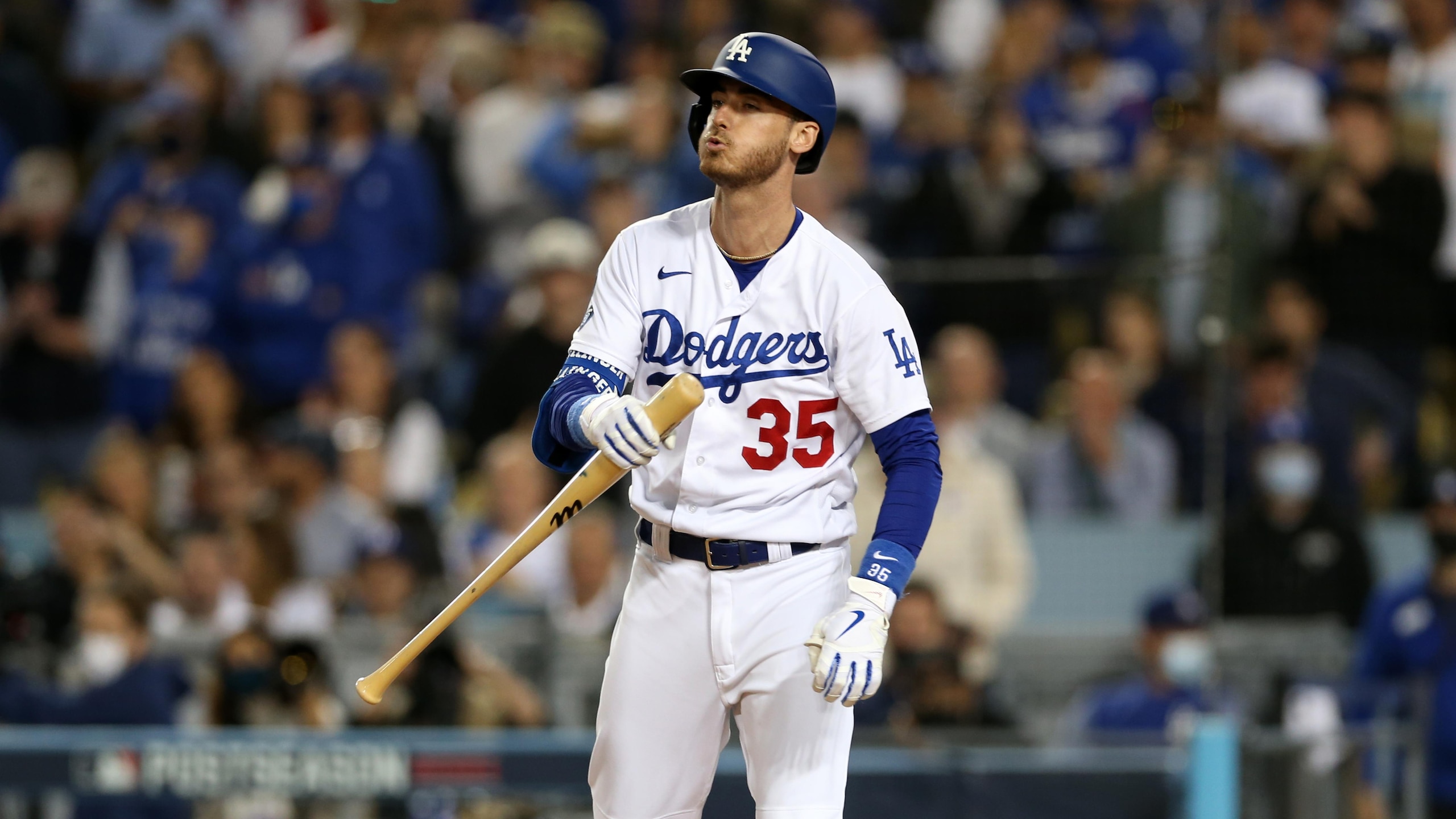 National League Championship Series Game 5: Atlanta Braves v. Los Angeles Dodgers