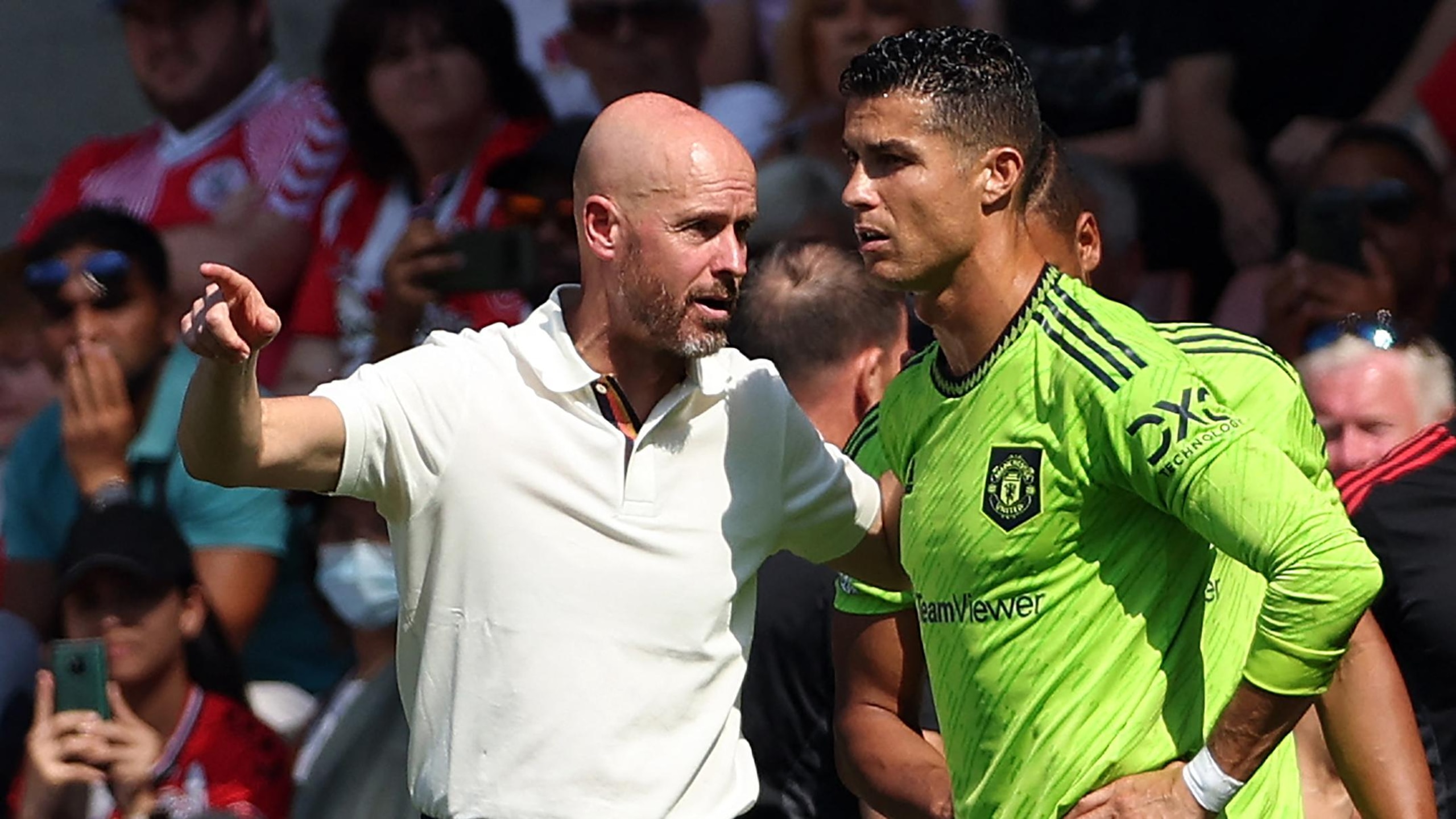 TOPSHOT-FBL-ENG-PR-SOUTHAMPTON-MAN UTD