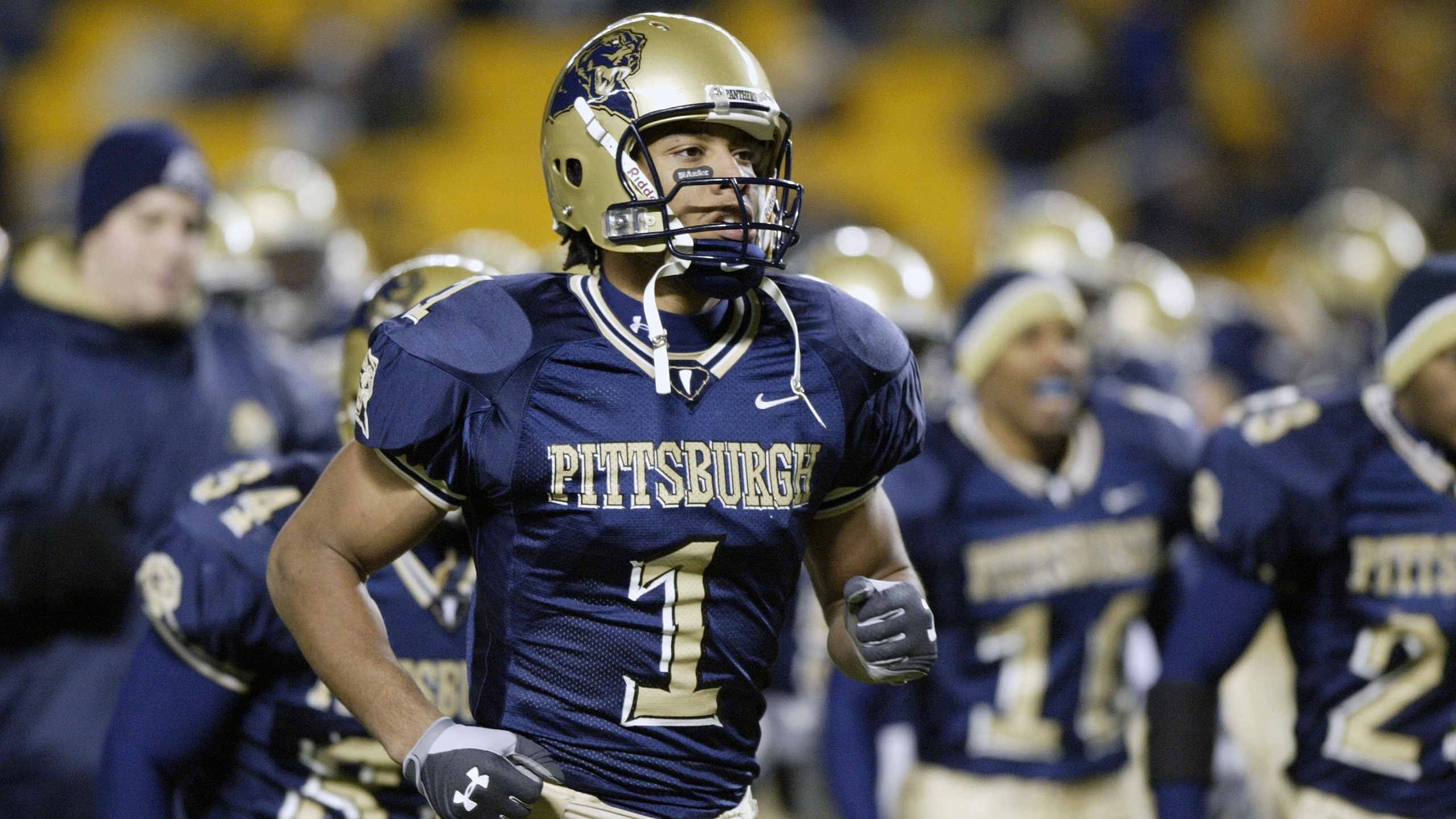 Miami Hurricanes v Pittsburgh Panthers