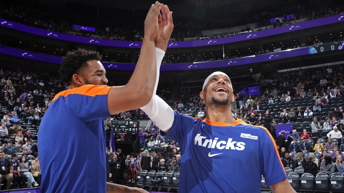 Karl-Anthony Towns, Josh Hart Share Messages for Knicks After Team Pauses ...