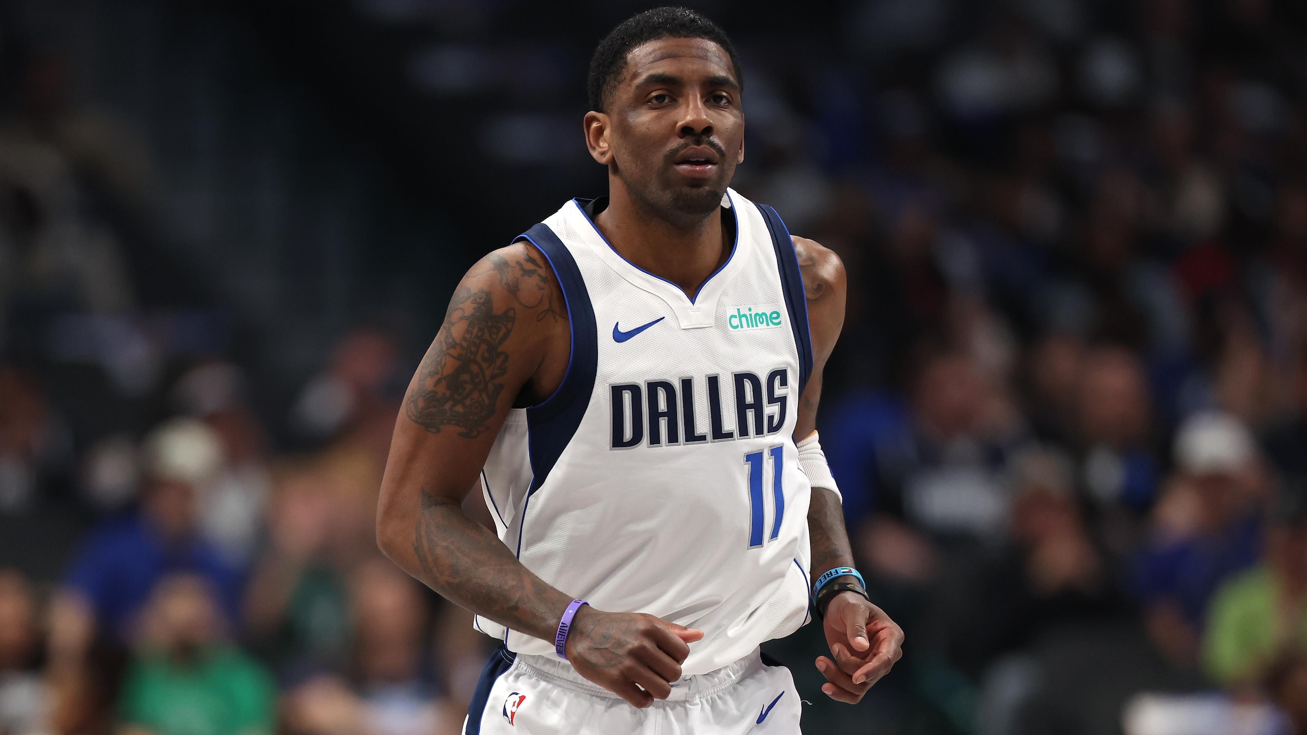Charlotte Hornets v Dallas Mavericks Charlotte Hornets v Dallas Mavericks