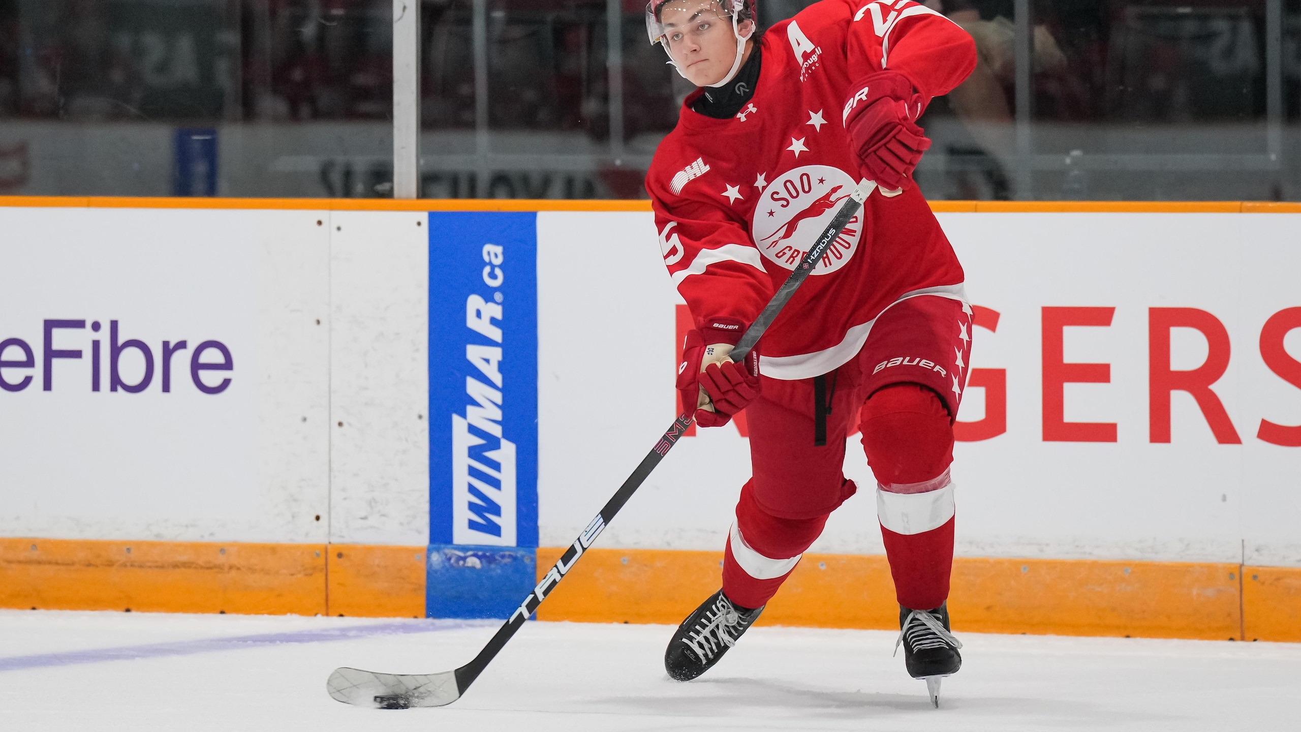 Sault Ste. Marie Greyhounds v Ottawa 67s