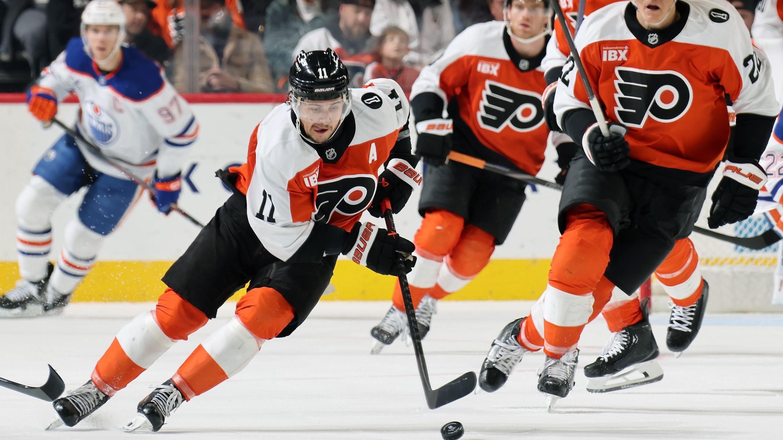 Edmonton Oilers v Philadelphia Flyers Edmonton Oilers v Philadelphia Flyers