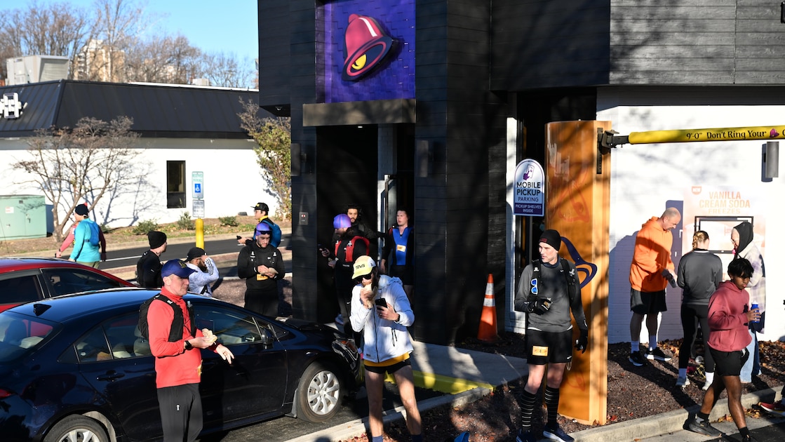 Runner Documents Taco Bell 50K Ultramarathon in Trending Video From Race, 'Smili...