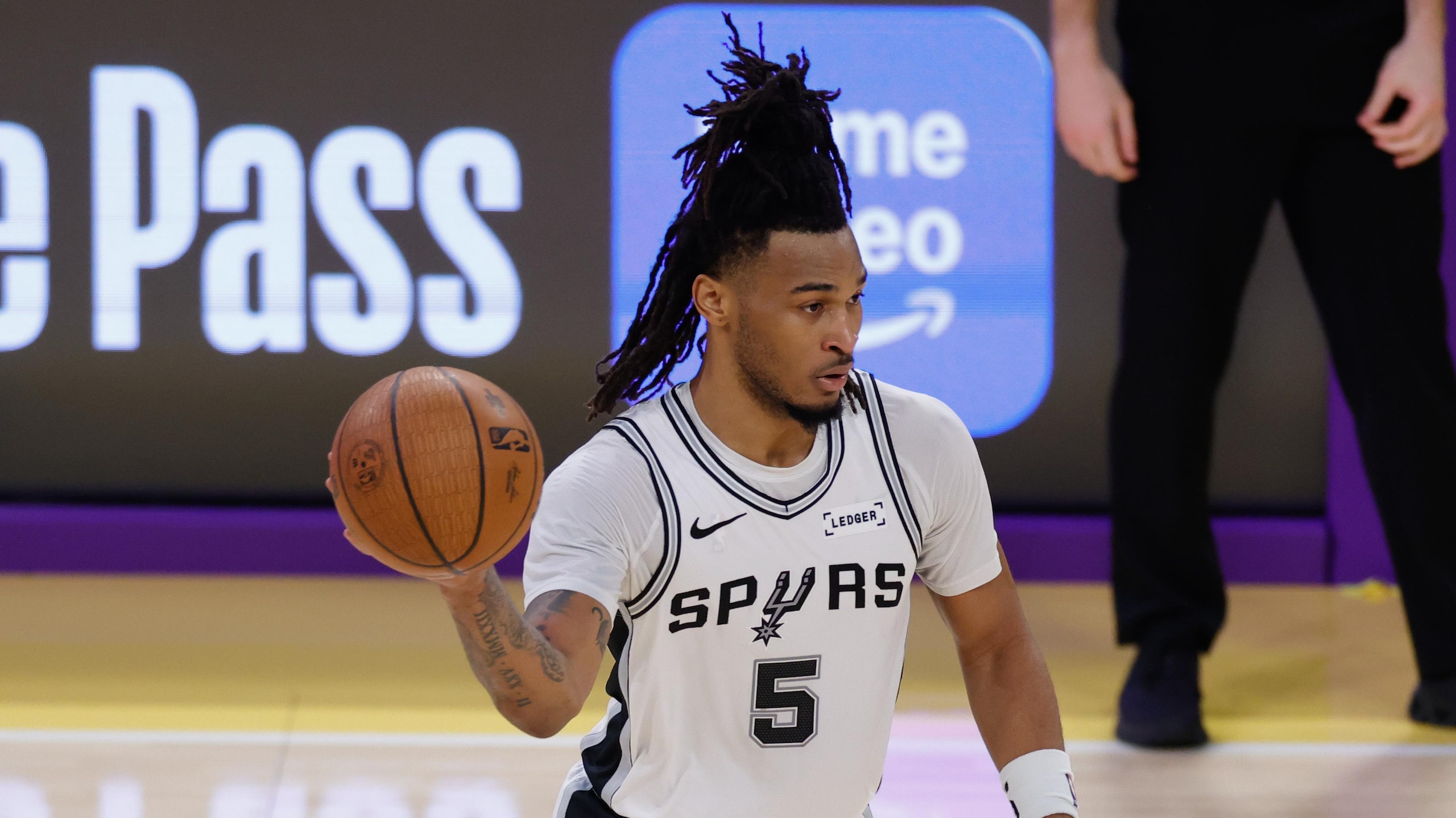 NBA: DEC 10 San Antonio Spurs at Los Angeles Lakers