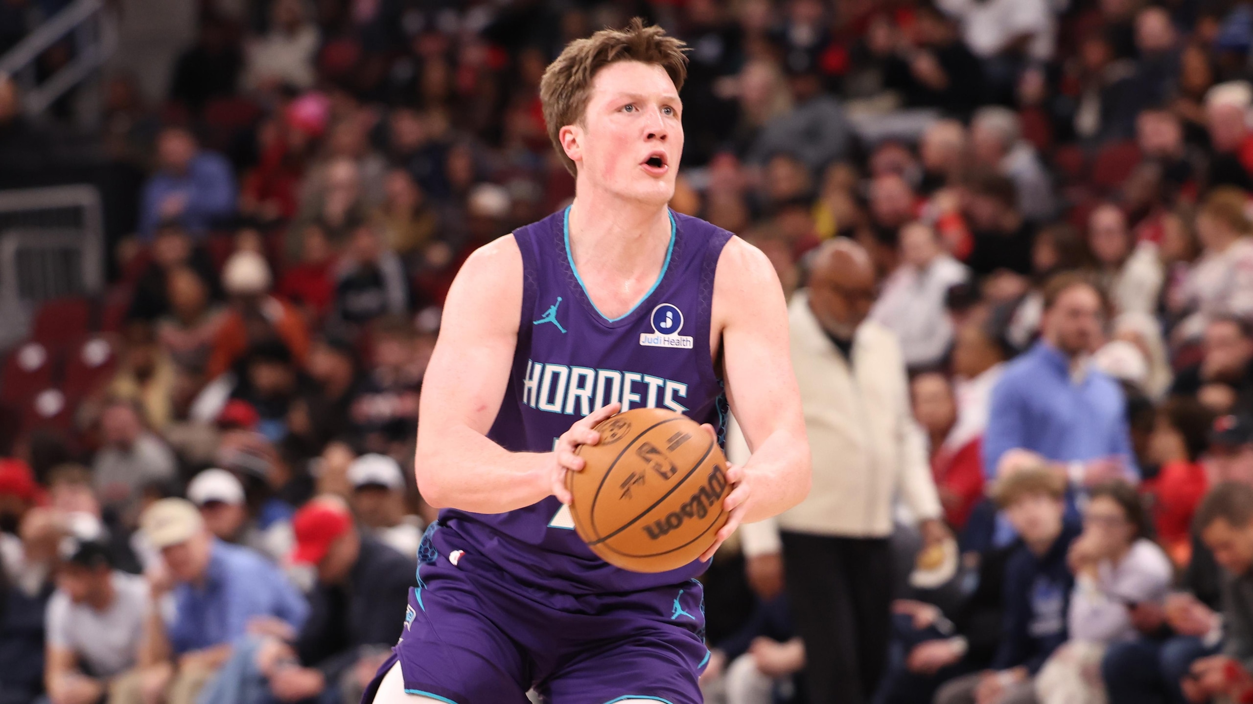 Charlotte Hornets v Chicago Bulls