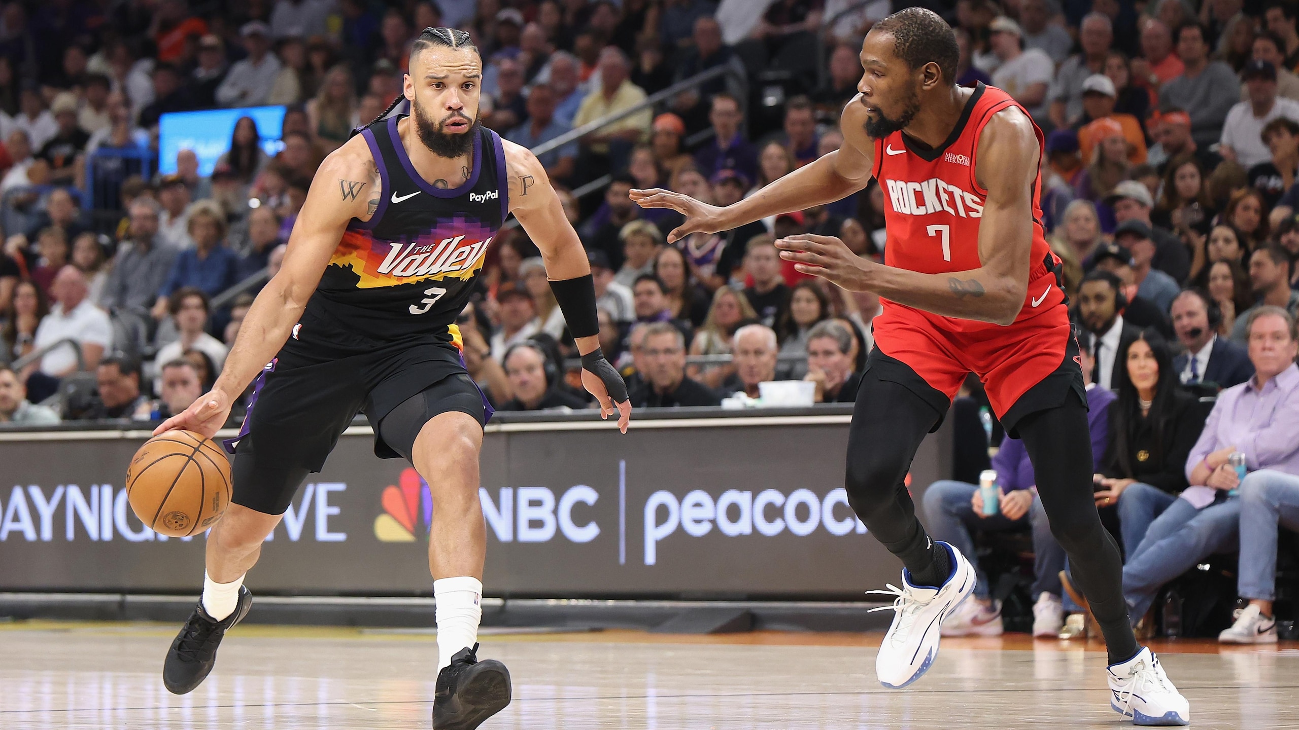 Houston Rockets v Phoenix Suns