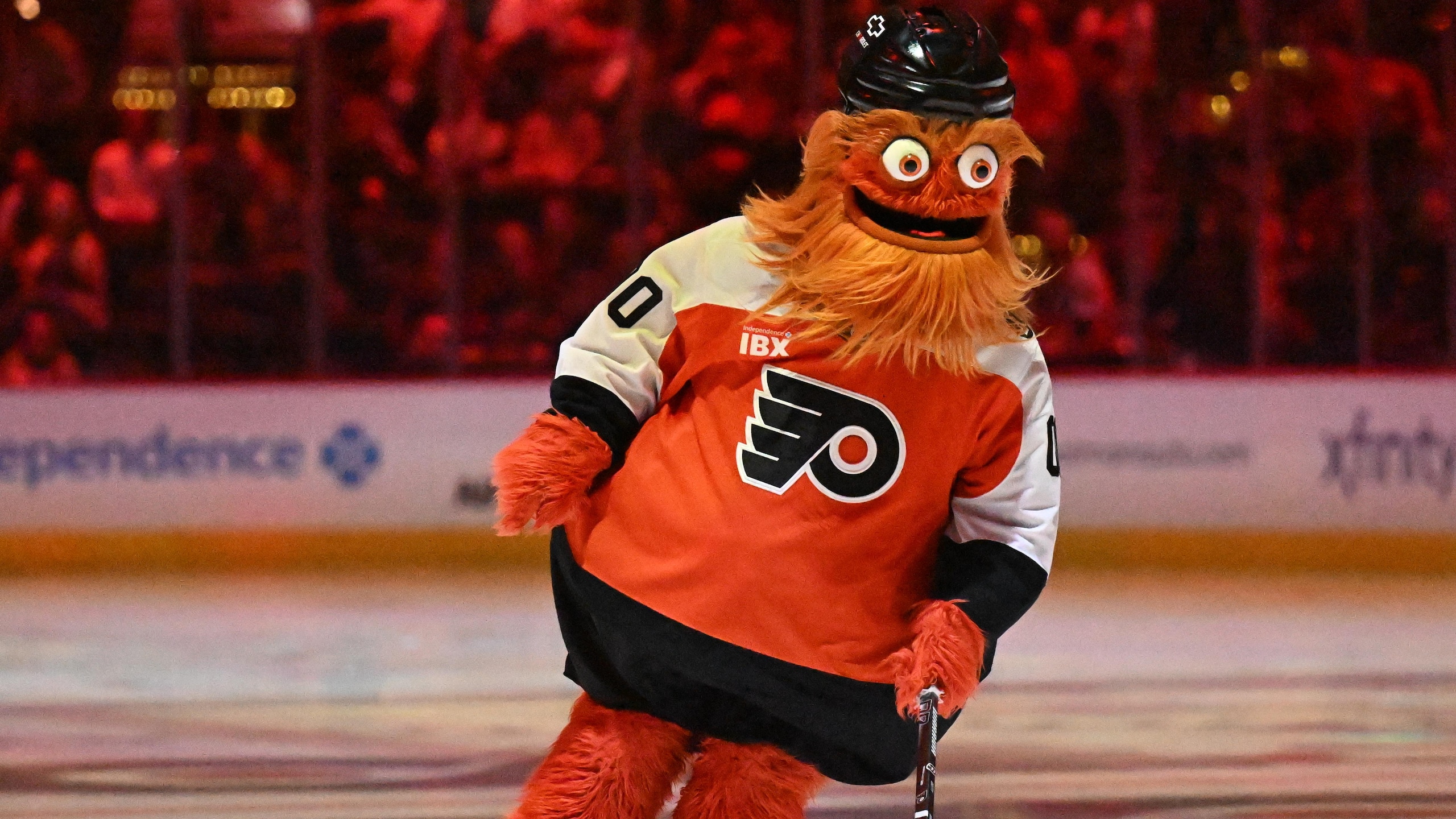 NHL: APR 13 Hurricanes at Flyers NHL: APR 13 Hurricanes at Flyers