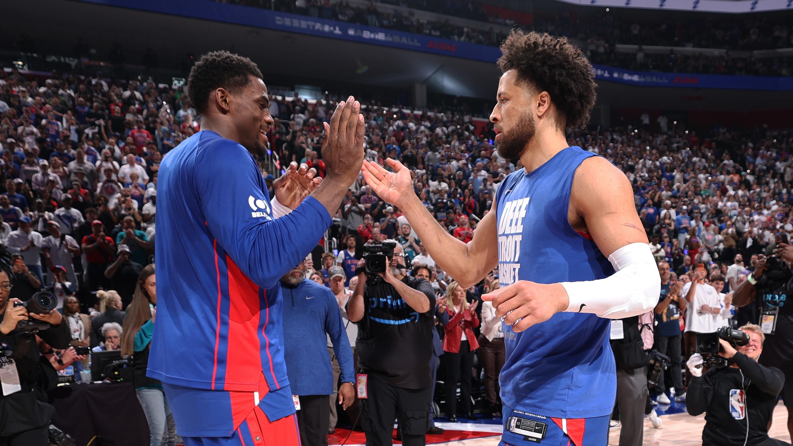 Cleveland Cavaliers v Detroit Pistons - Game Seven Cleveland Cavaliers v Detroit Pistons - Game Seven