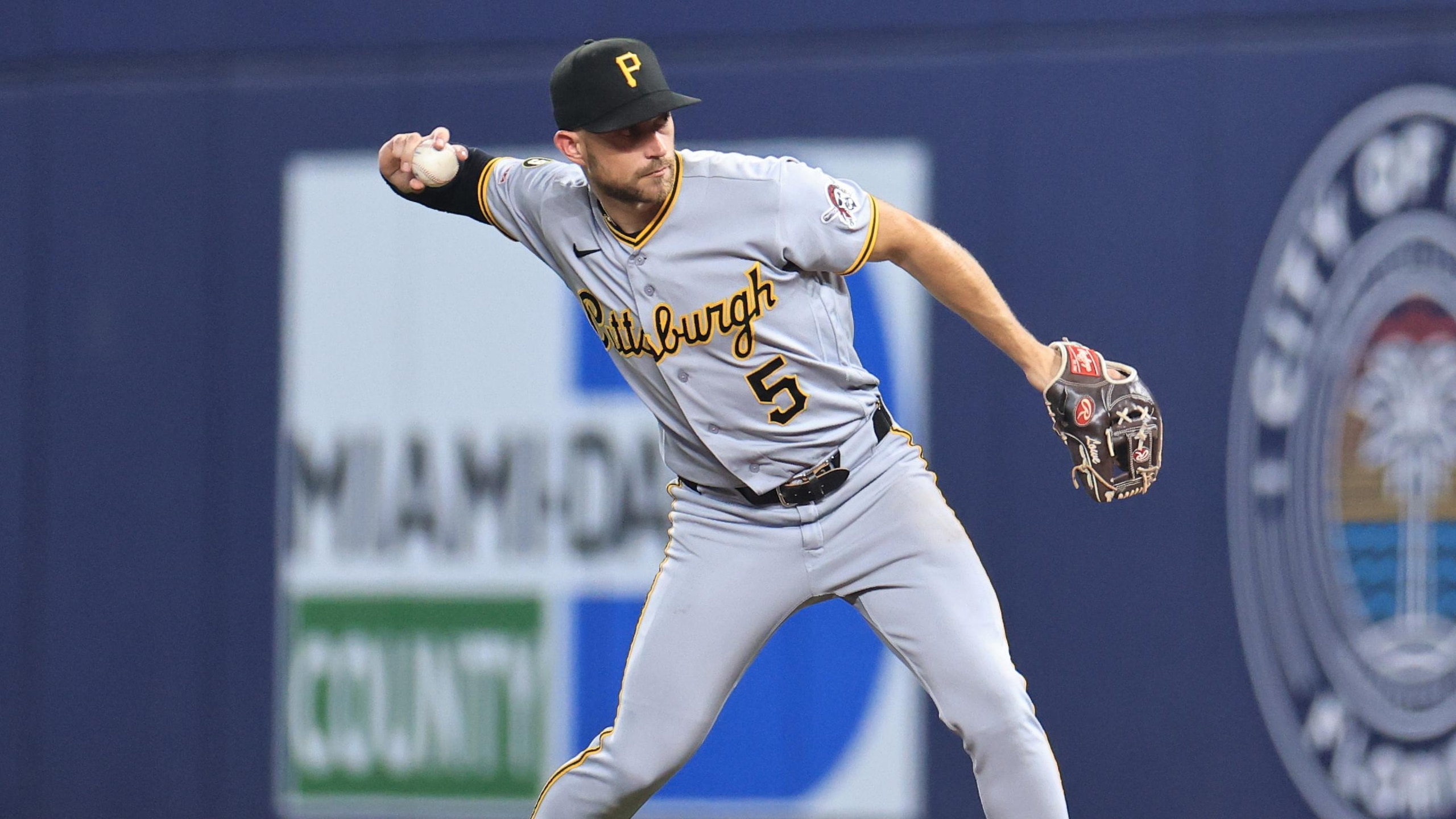 Pittsburgh Pirates v Miami Marlins