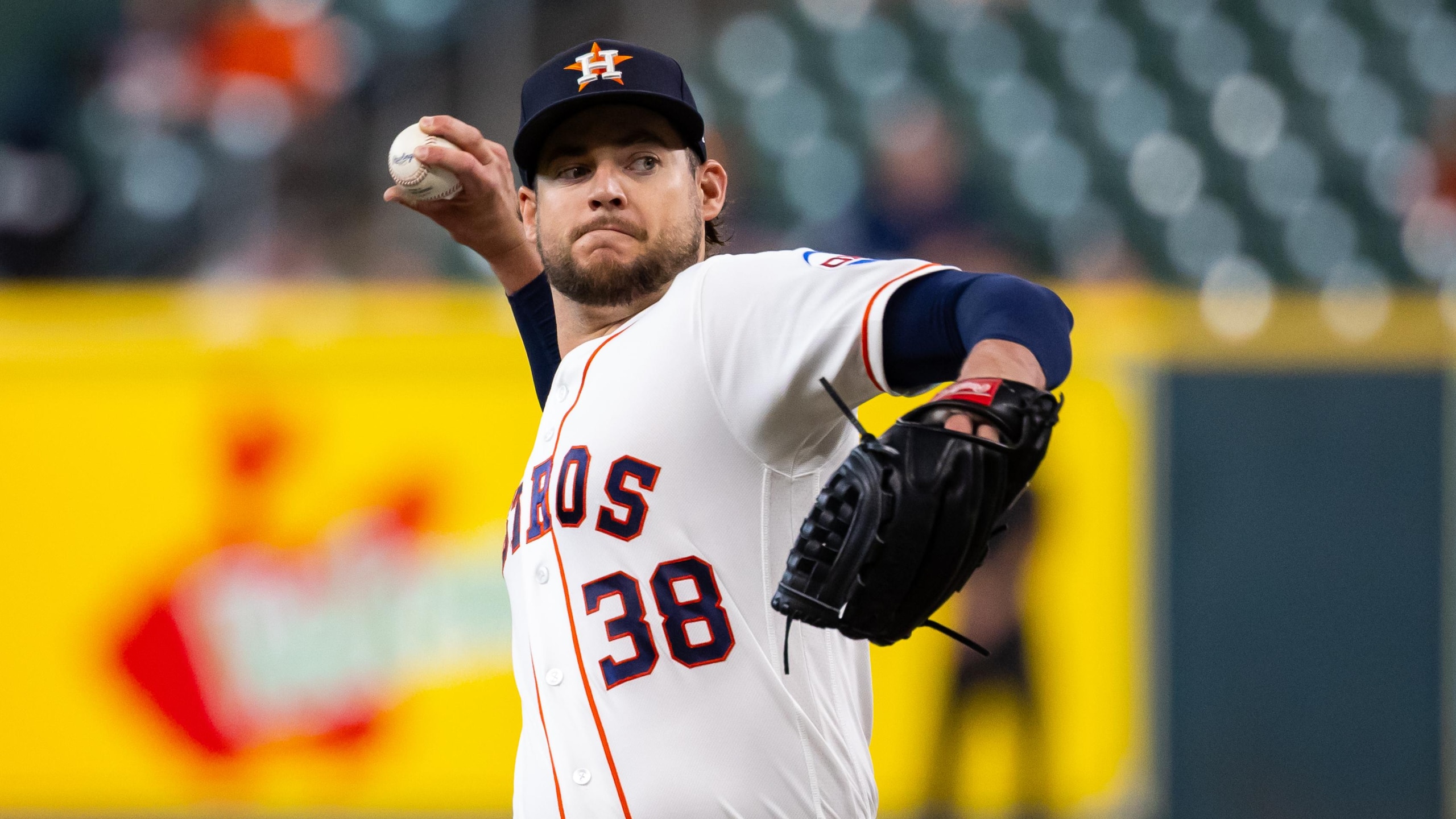 Los Angeles Angels v Houston Astros
