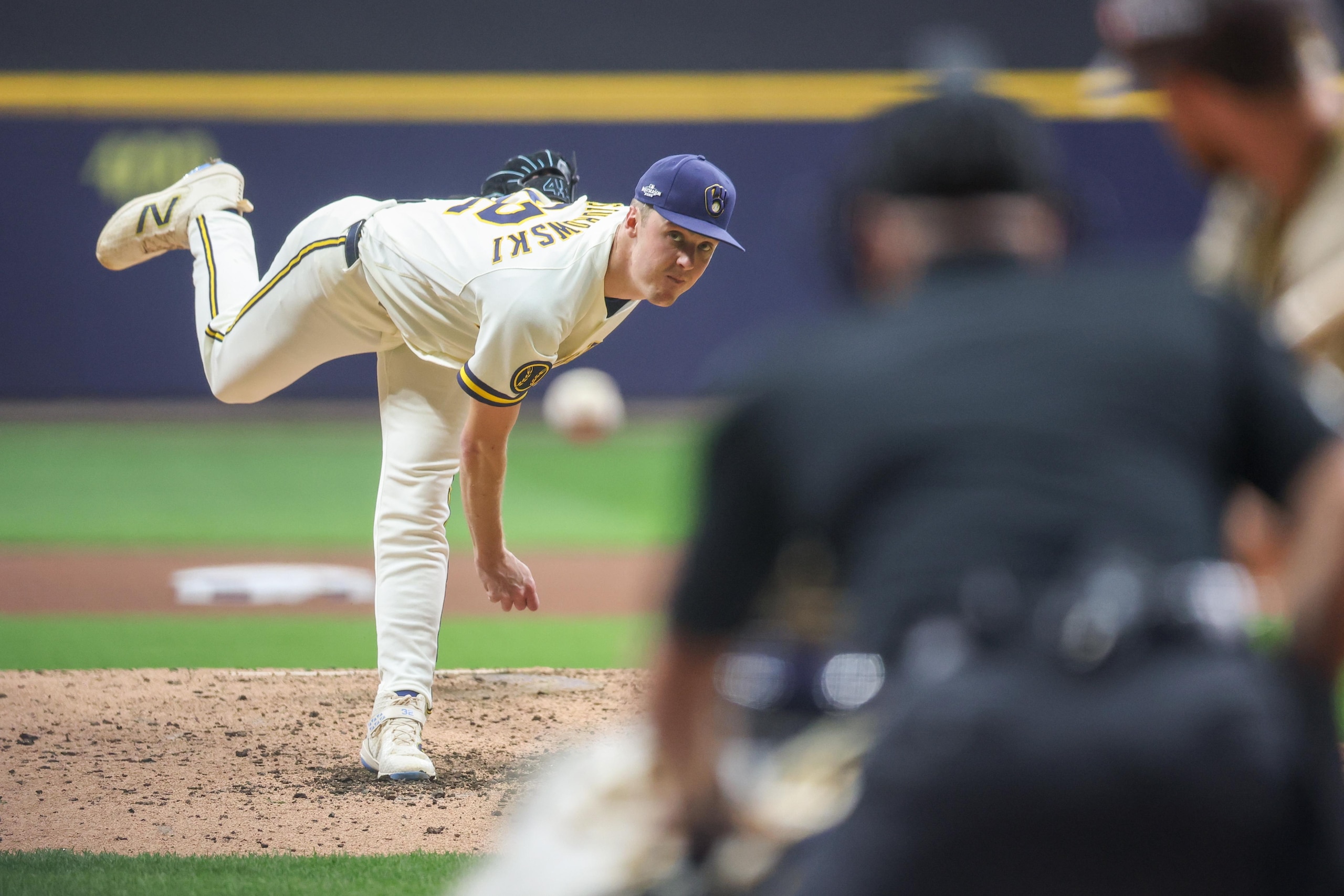 Division Series - San Diego Padres v Milwaukee Brewers - Game 1 Division Series - San Diego Padres v Milwaukee Brewers - Game 1