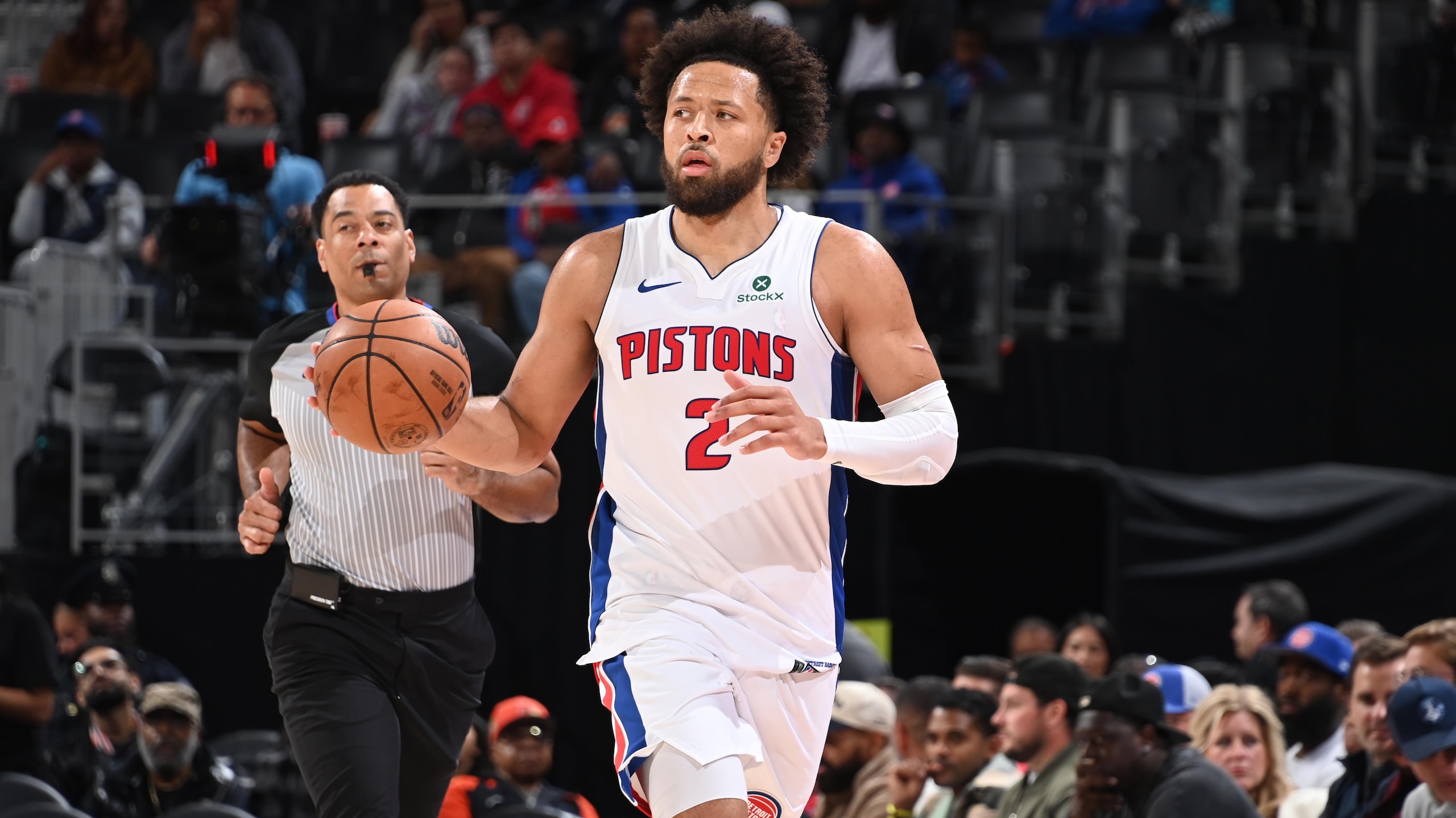 Phoenix Suns v Detroit Pistons