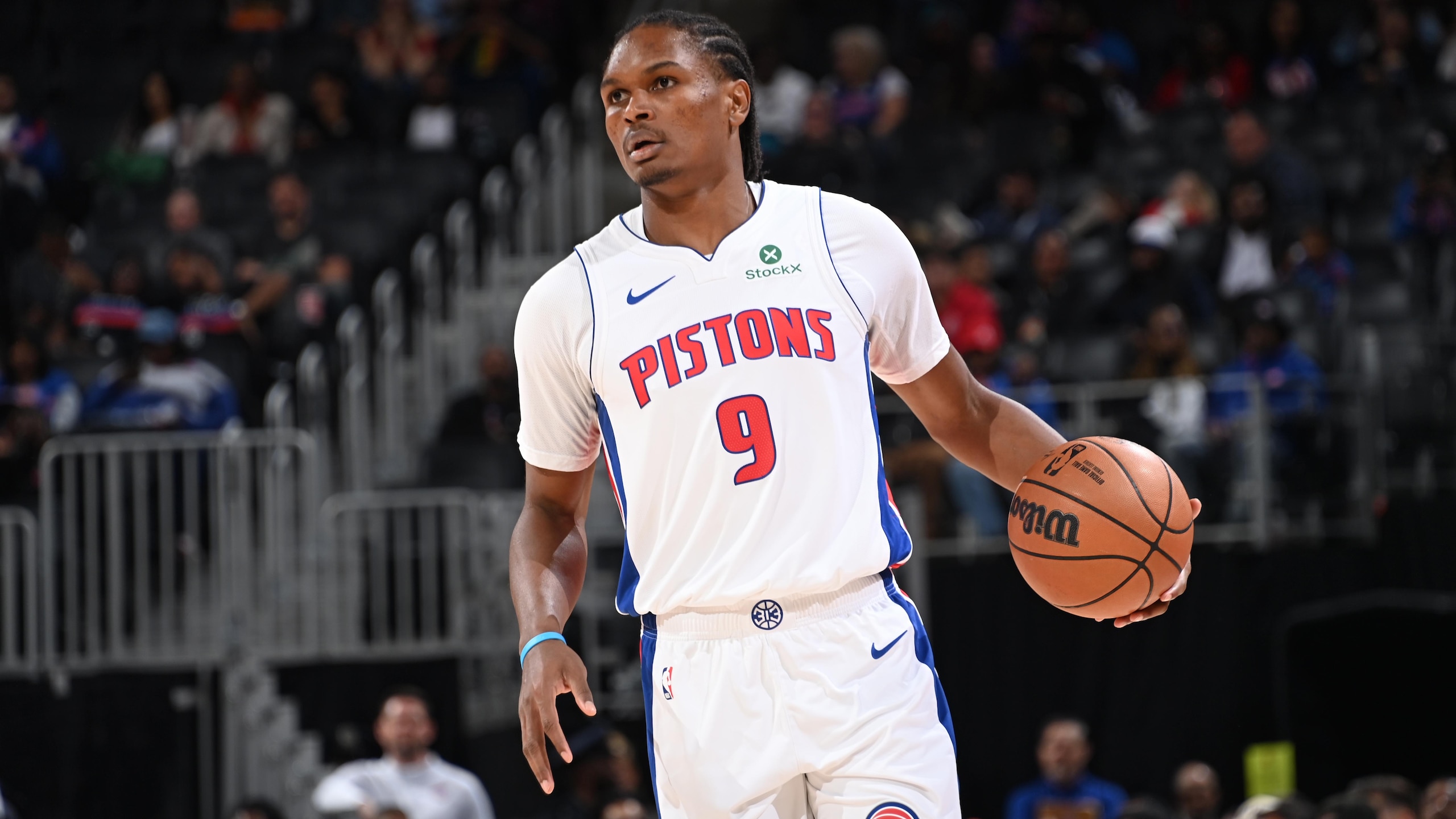 Phoenix Suns v Detroit Pistons