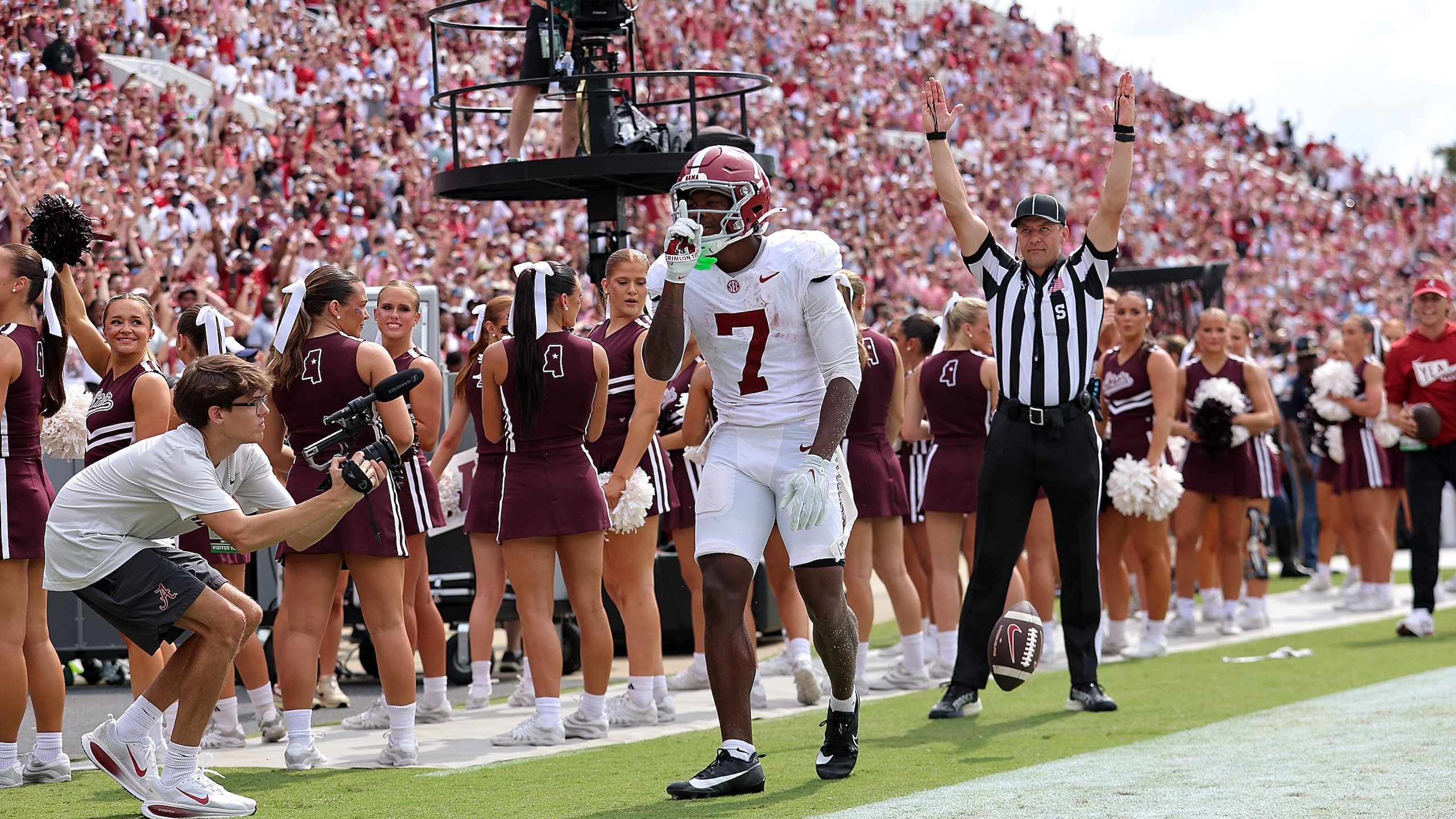 Alabama v Mississippi State