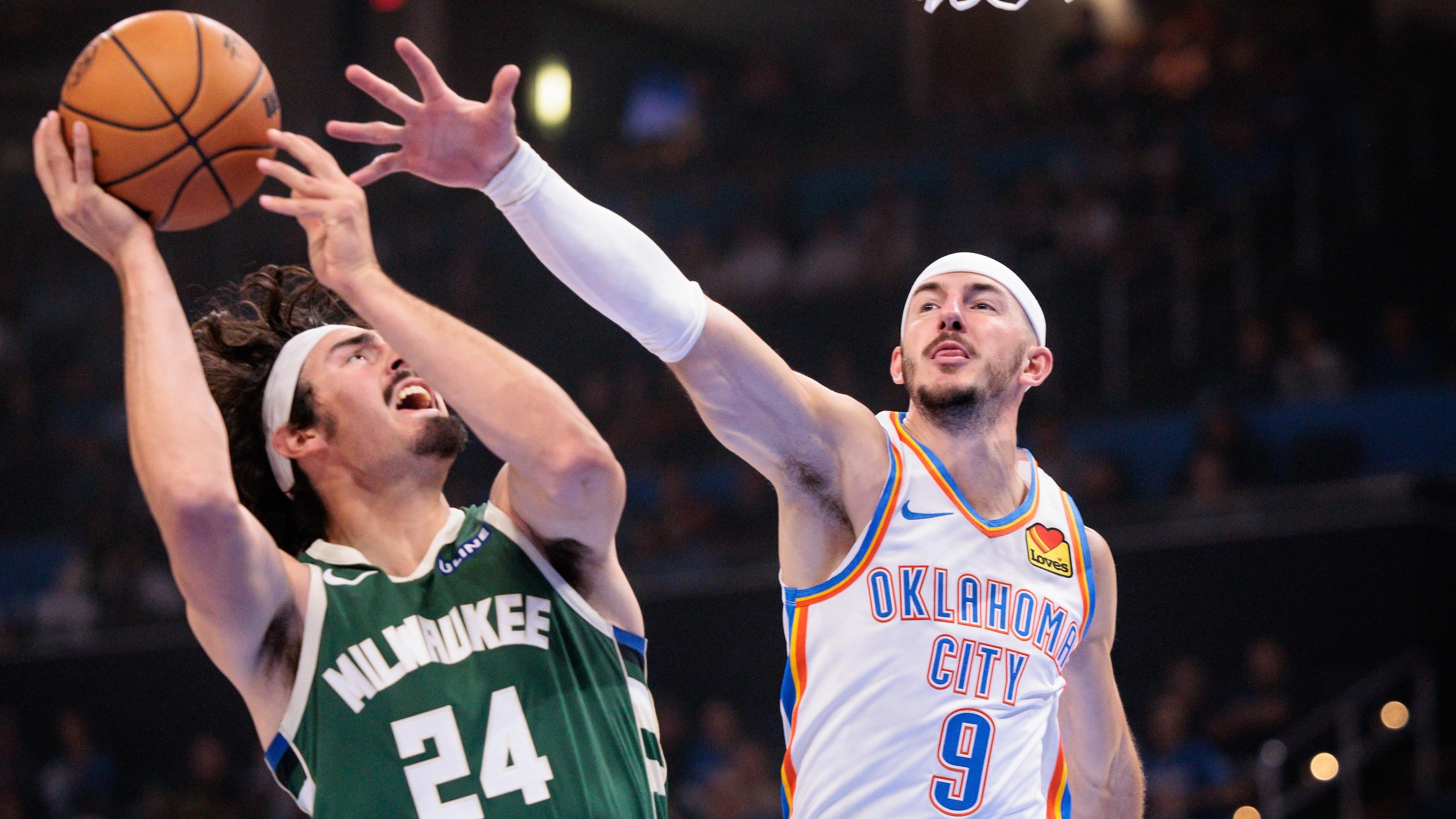 Milwaukee Bucks v Oklahoma City Thunder