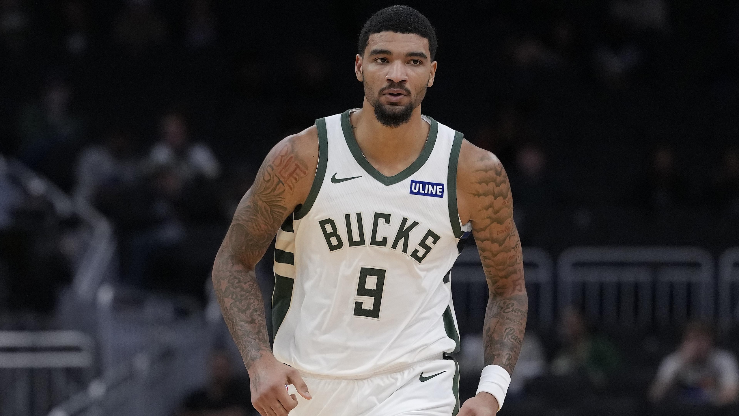 Minnesota Timberwolves v Milwaukee Bucks
