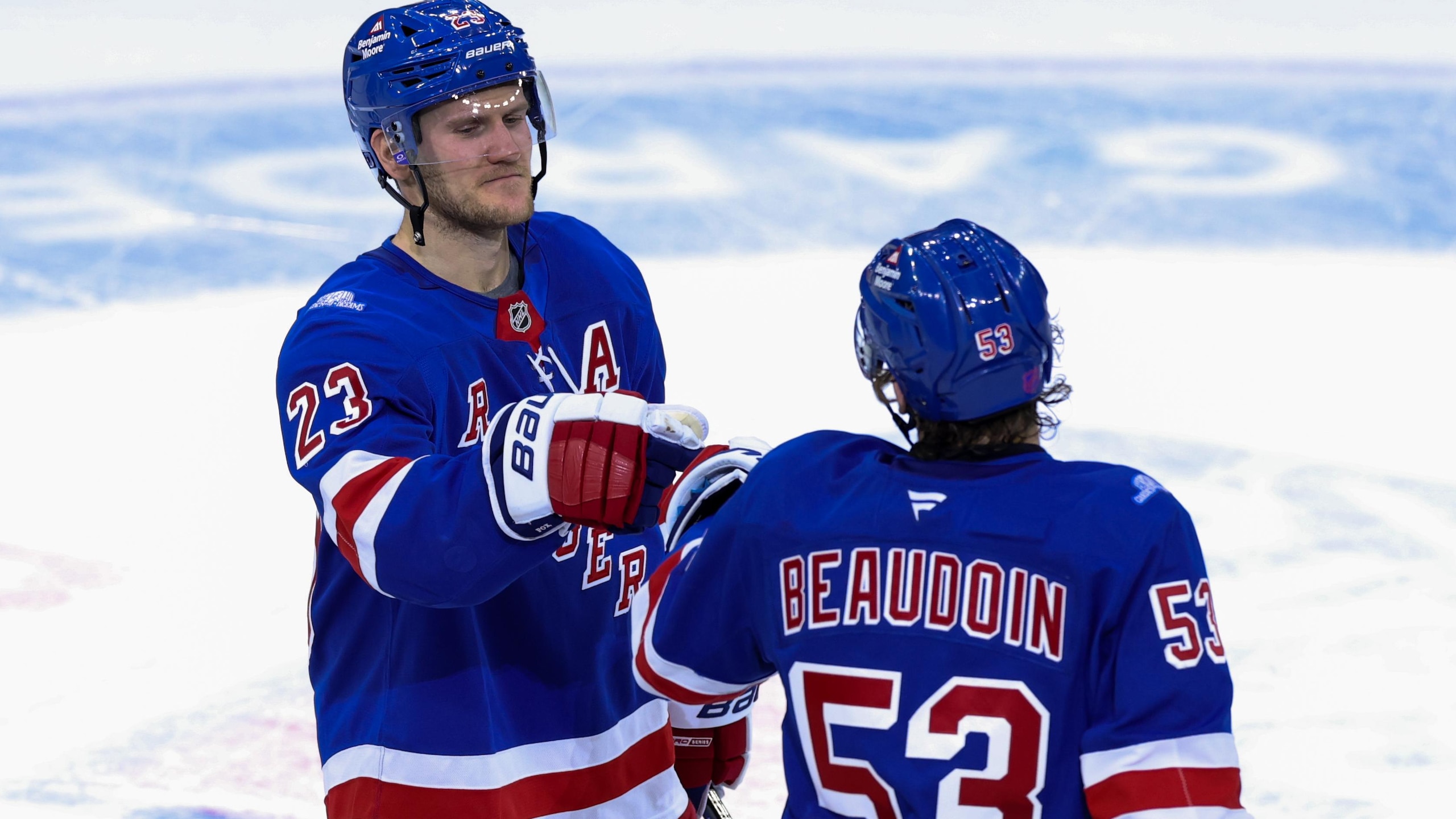 New York Islanders v New York Rangers
