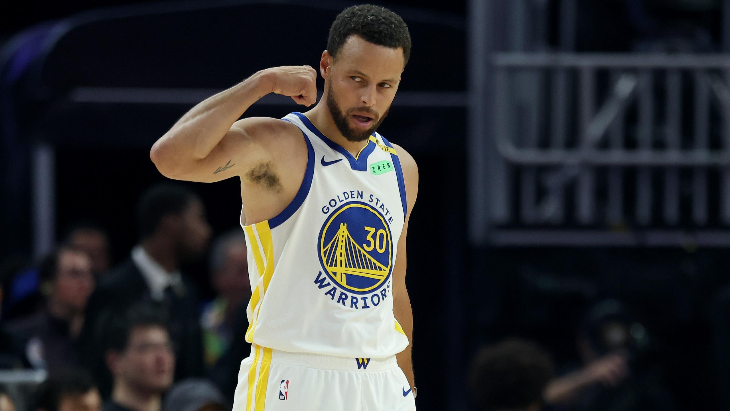 Los Angeles Lakers v Golden State Warriors