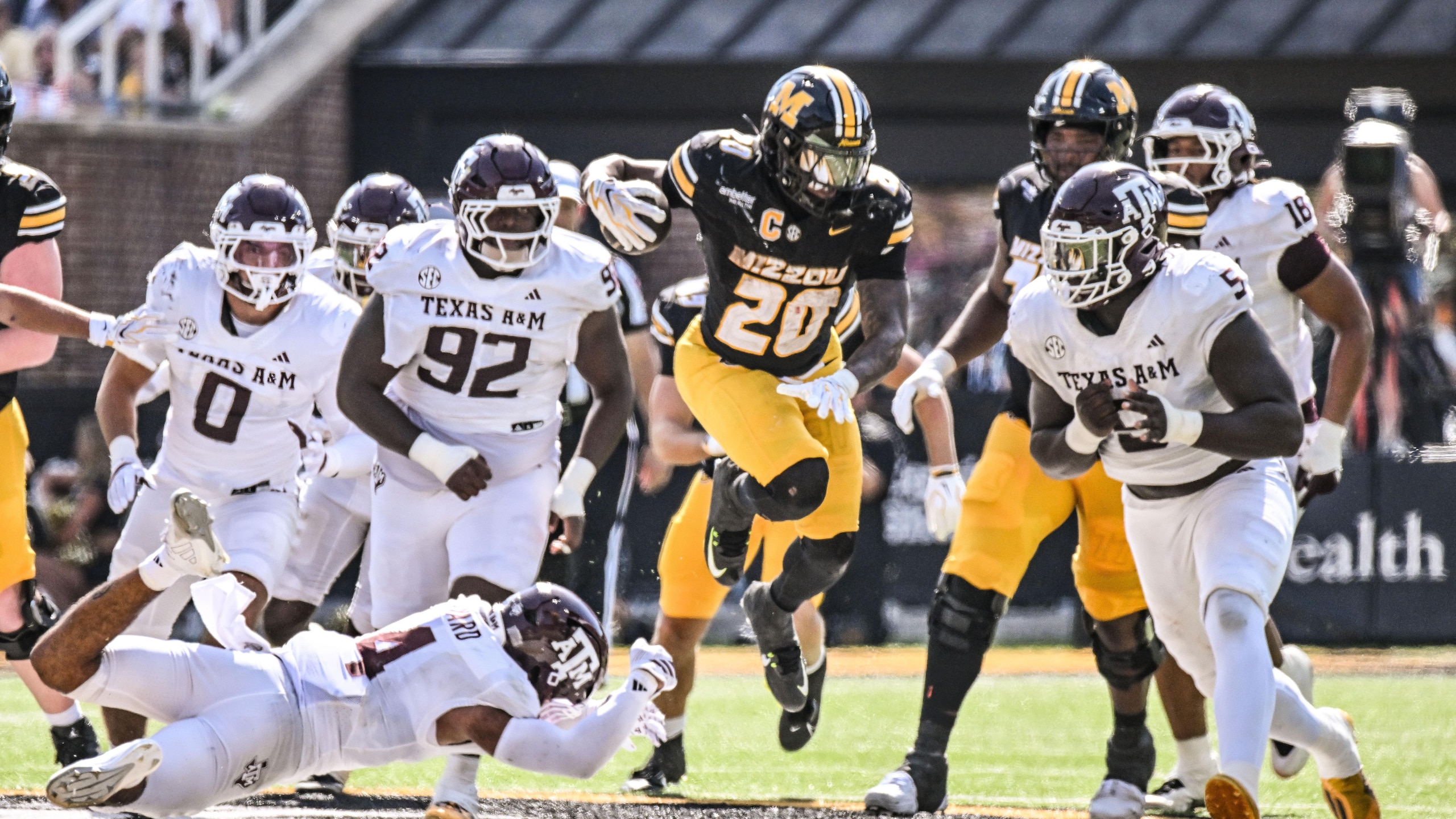 COLLEGE FOOTBALL: OCT 10 Texas A&M at Missouri