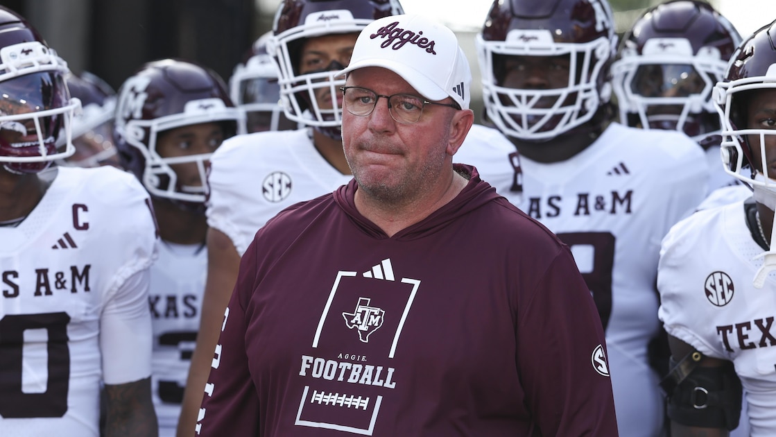 Texas A&M coach Mike Elko apologises for calling TexAgs a “cesspool”
