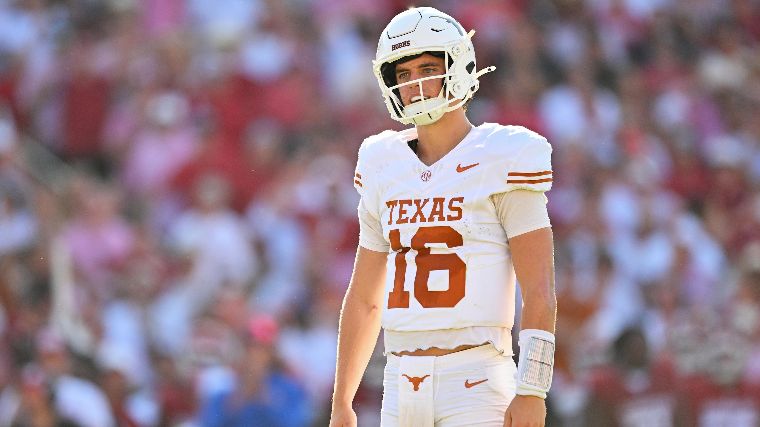 COLLEGE FOOTBALL: OCT 10 Texas vs Oklahoma