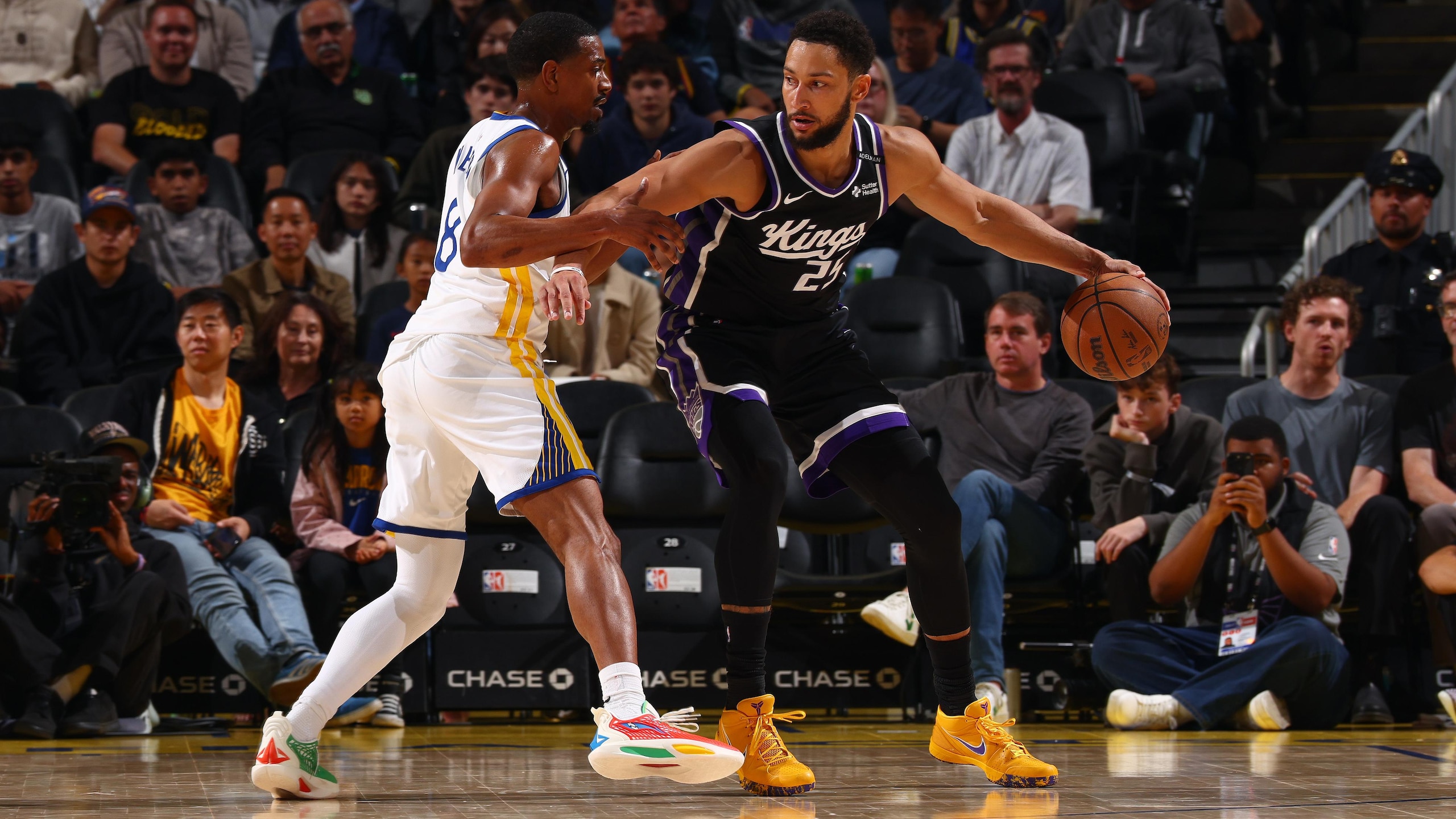 Sacramento Kings v Golden State Warriors