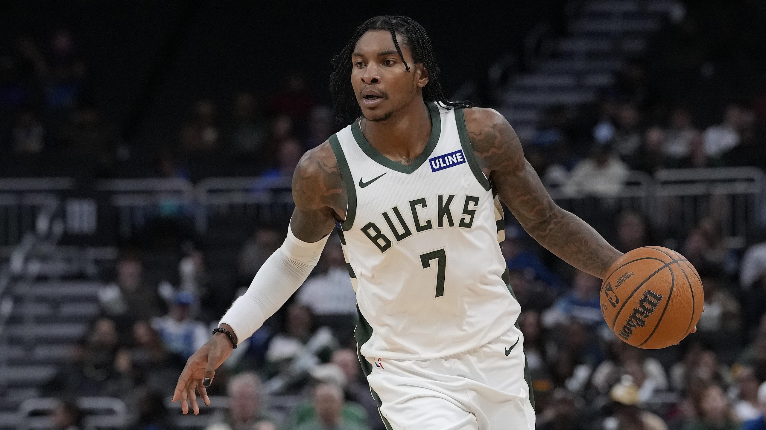 Minnesota Timberwolves v Milwaukee Bucks Minnesota Timberwolves v Milwaukee Bucks