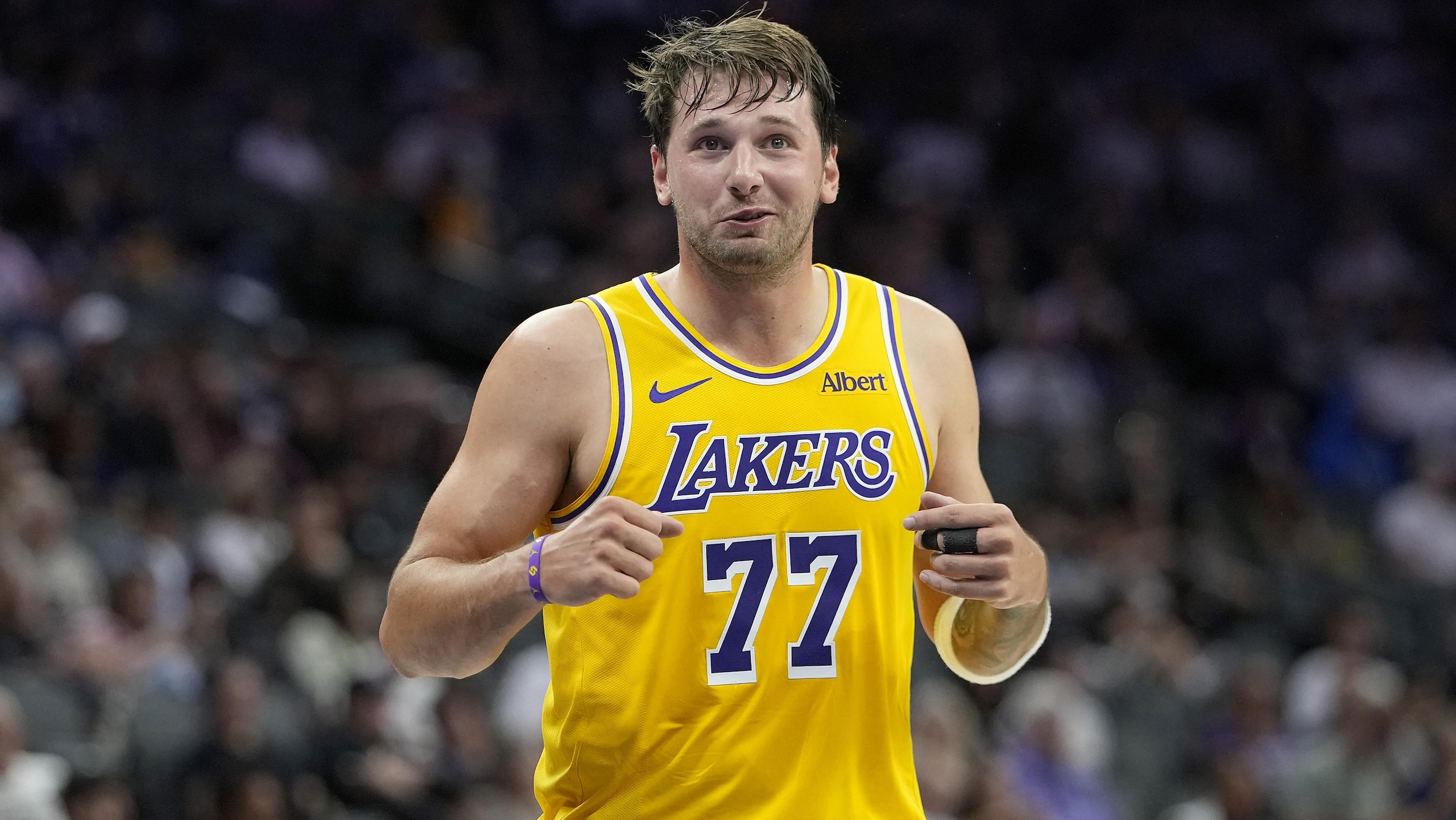 Los Angeles Lakers v Sacramento Kings
