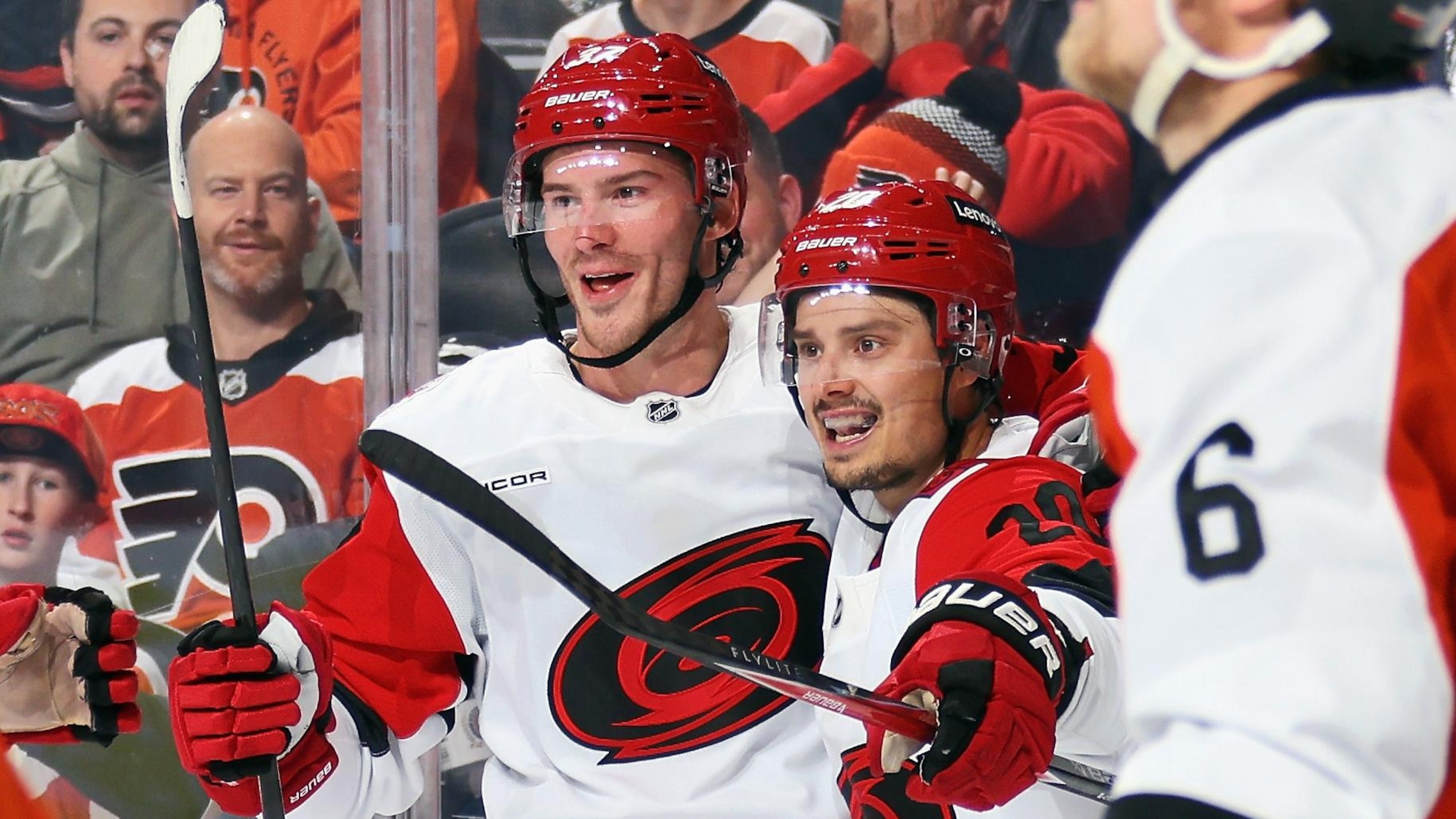 Carolina Hurricanes v Philadelphia Flyers