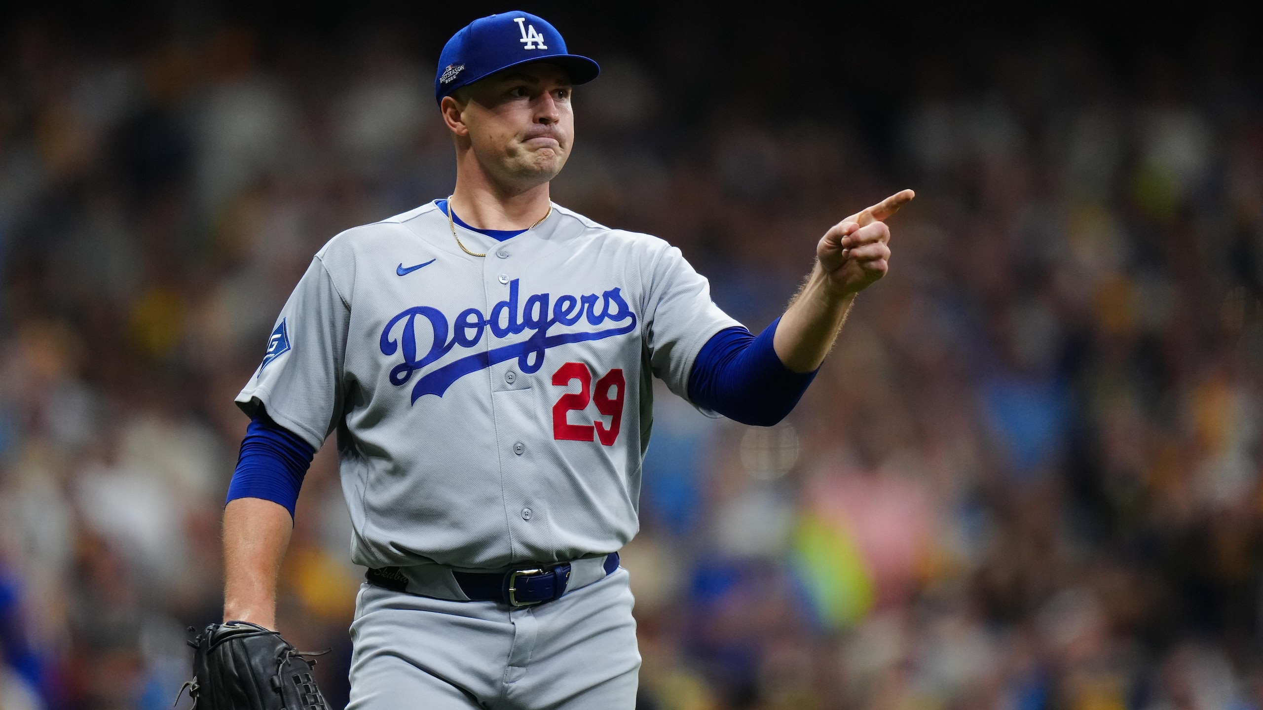 Championship Series - Los Angeles Dodgers v Milwaukee Brewers - Game 1 Championship Series - Los Angeles Dodgers v Milwaukee Brewers - Game 1
