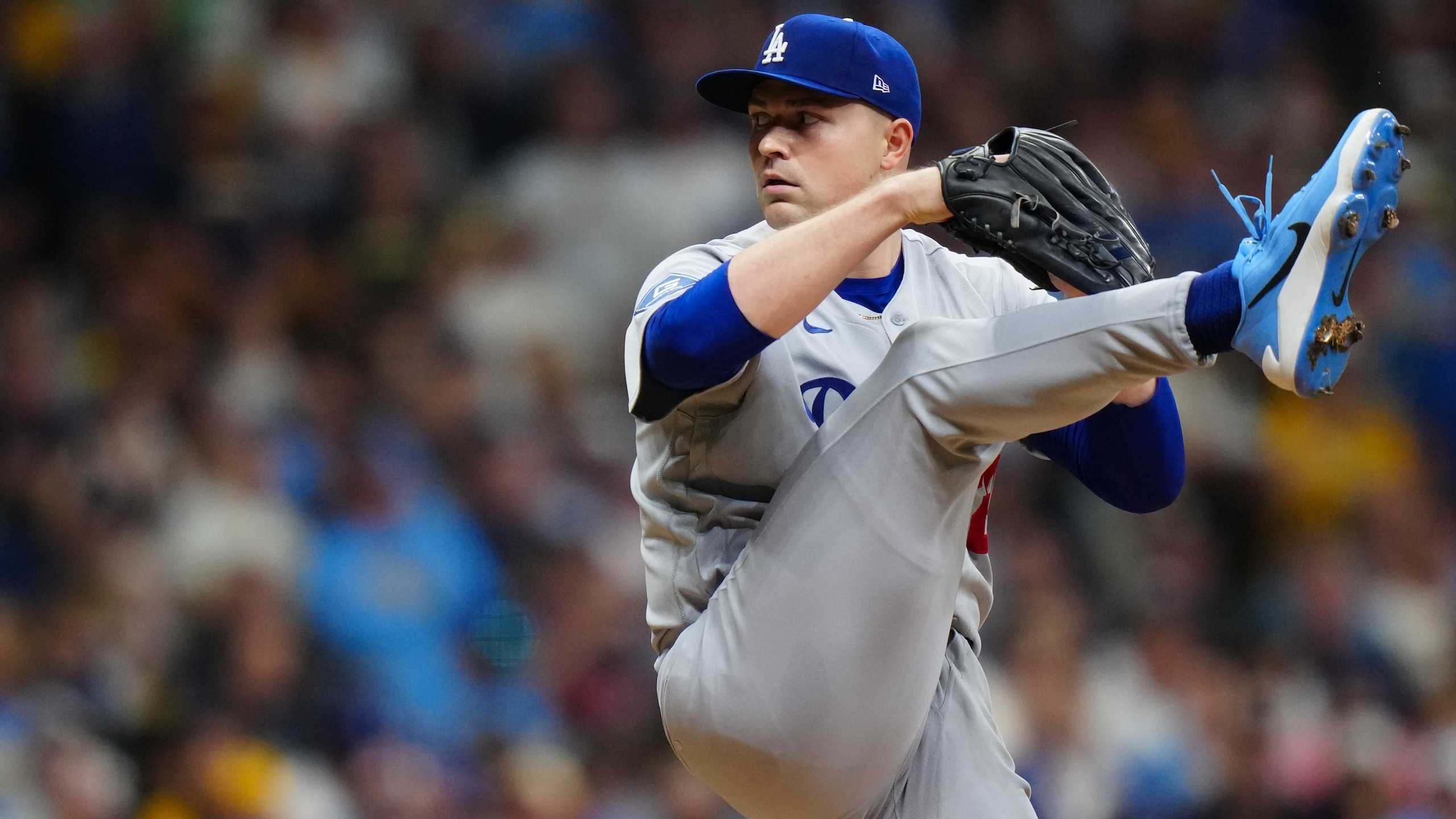 Championship Series - Los Angeles Dodgers v Milwaukee Brewers - Game 1