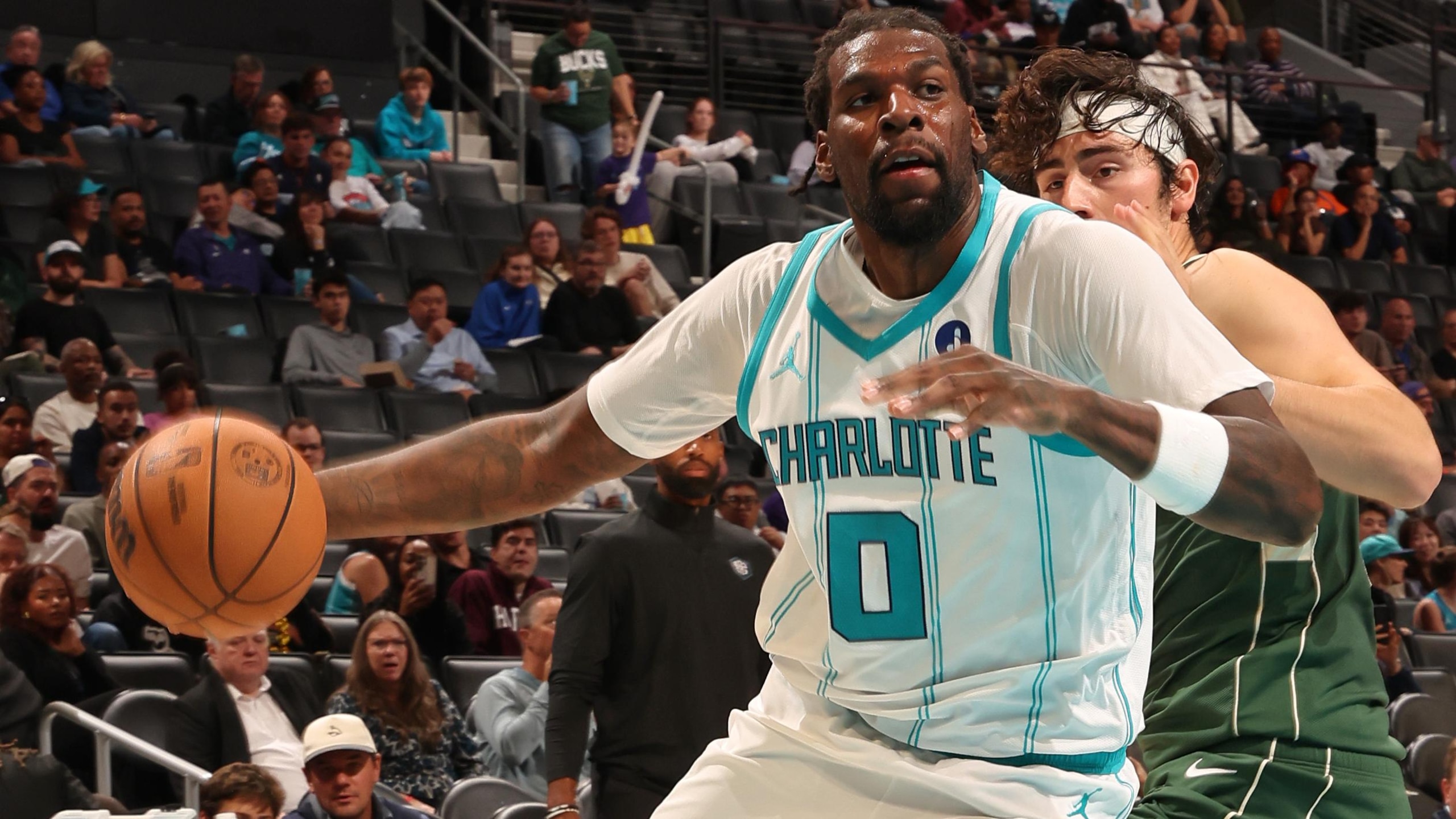 Milwaukee Bucks v Charlotte Hornets Milwaukee Bucks v Charlotte Hornets