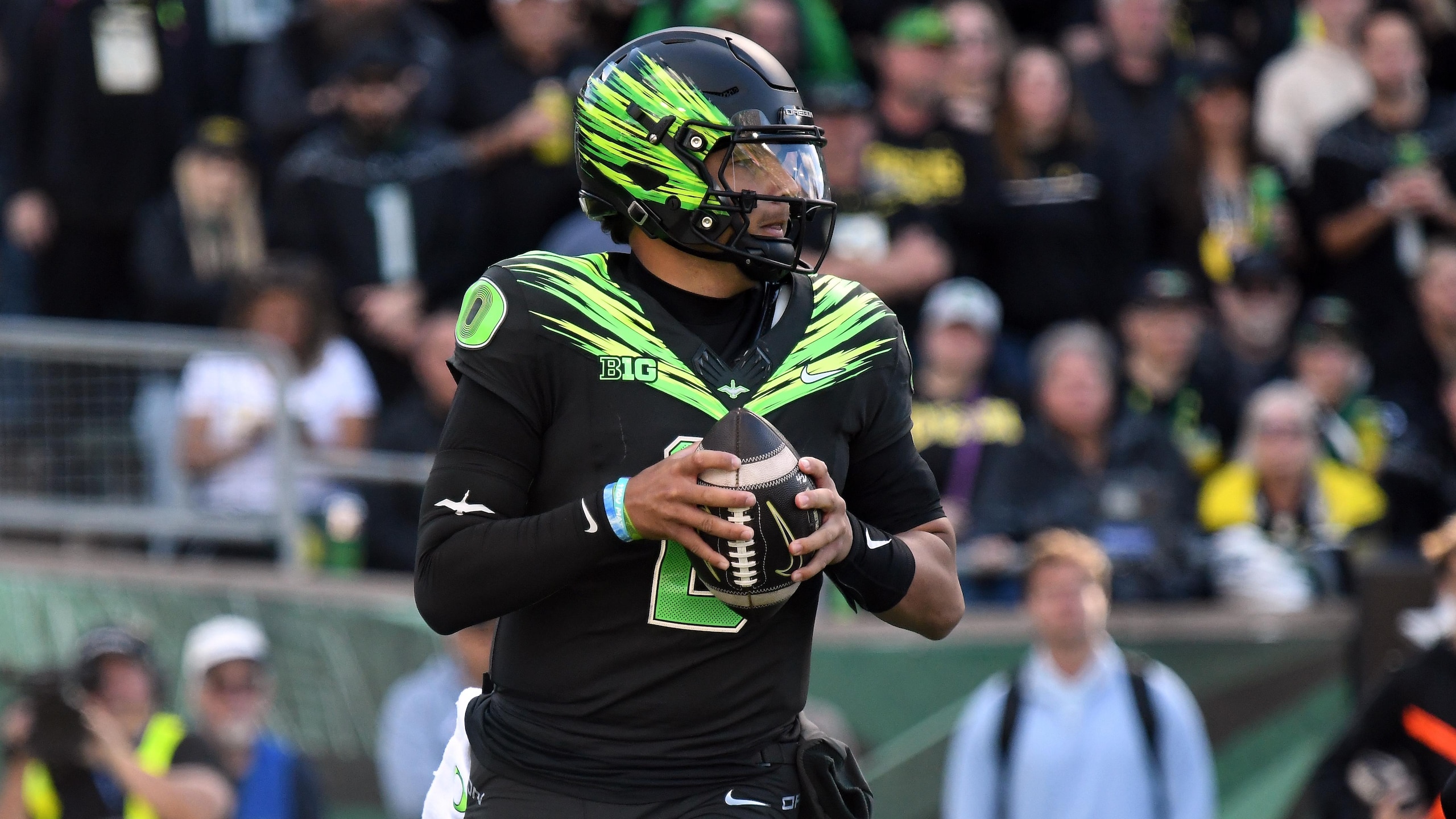 COLLEGE FOOTBALL: OCT 10 UCLA at Oregon