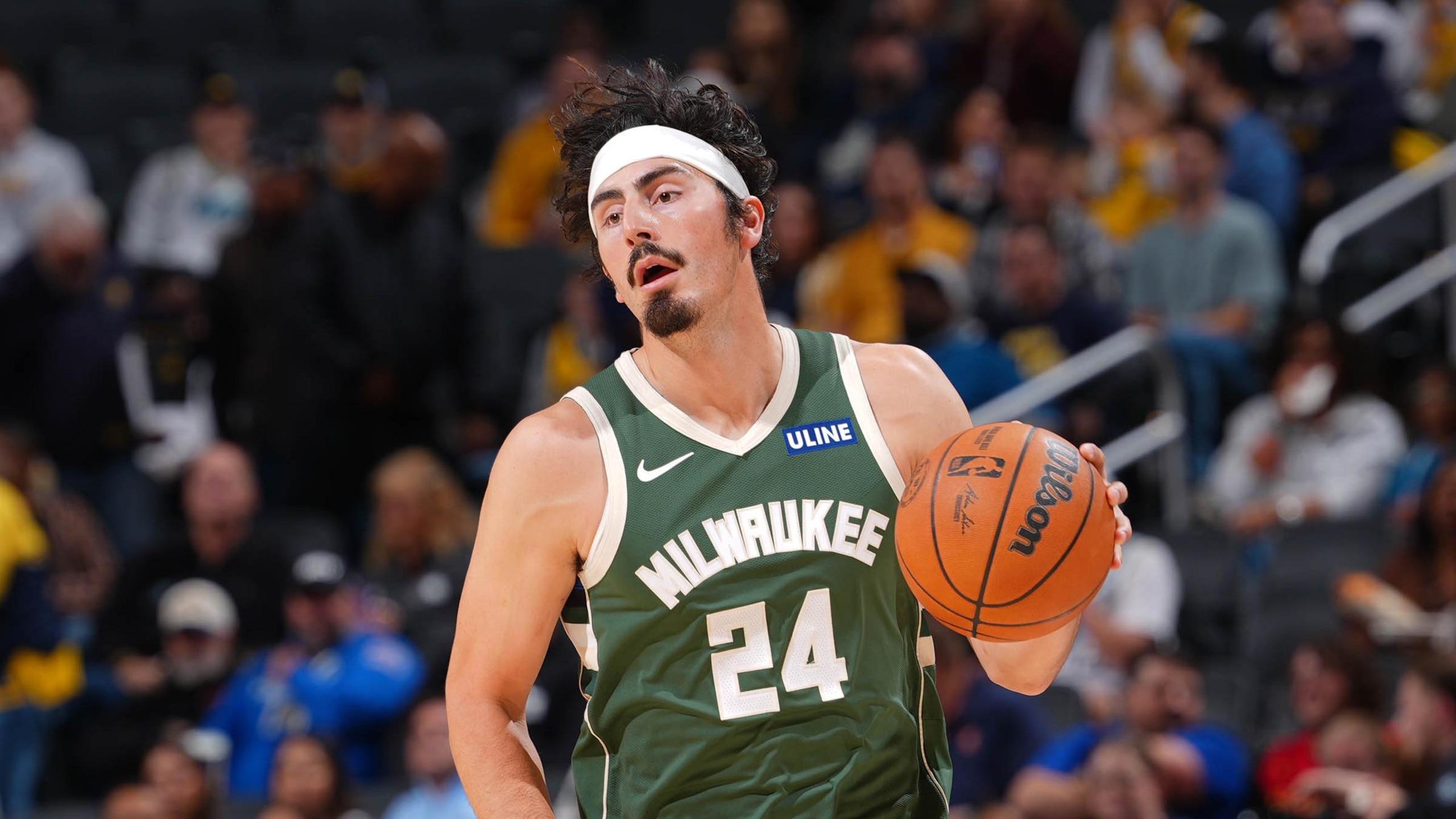 Milwaukee Bucks v Indiana Pacers