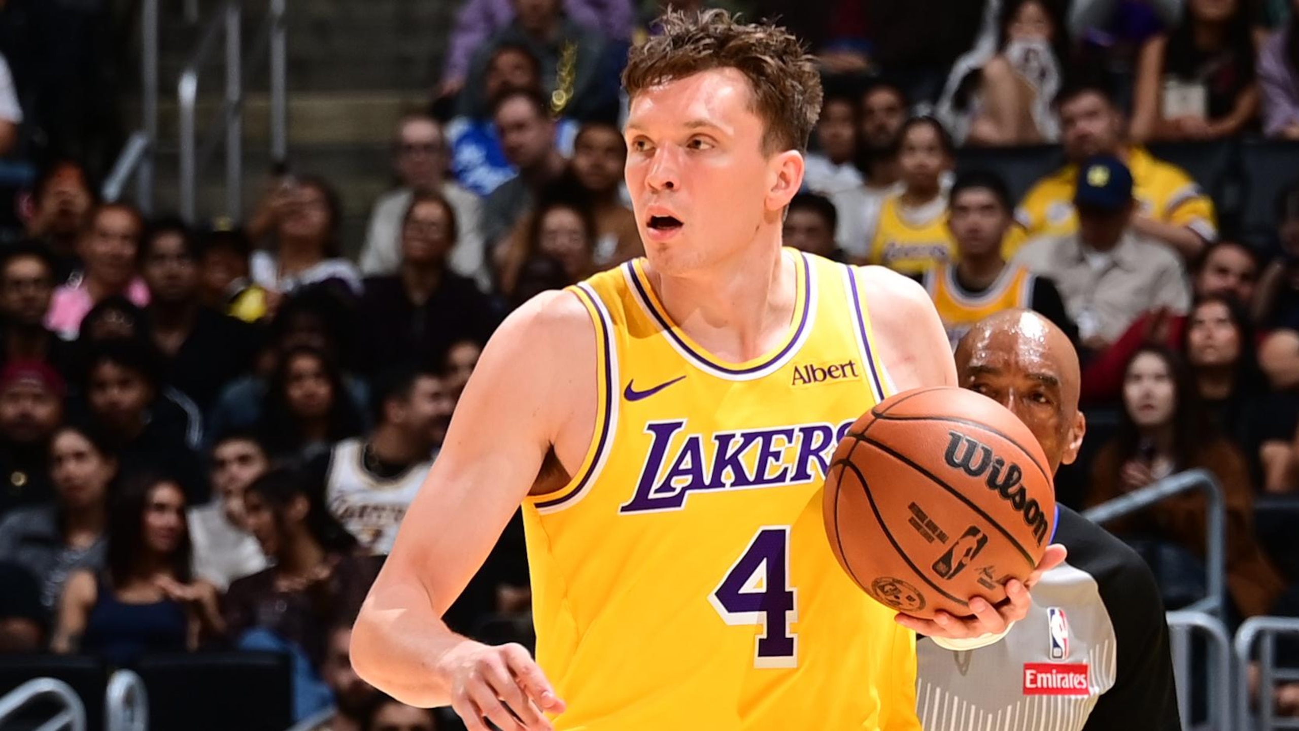 Report: Knicks to Sign Knecht
