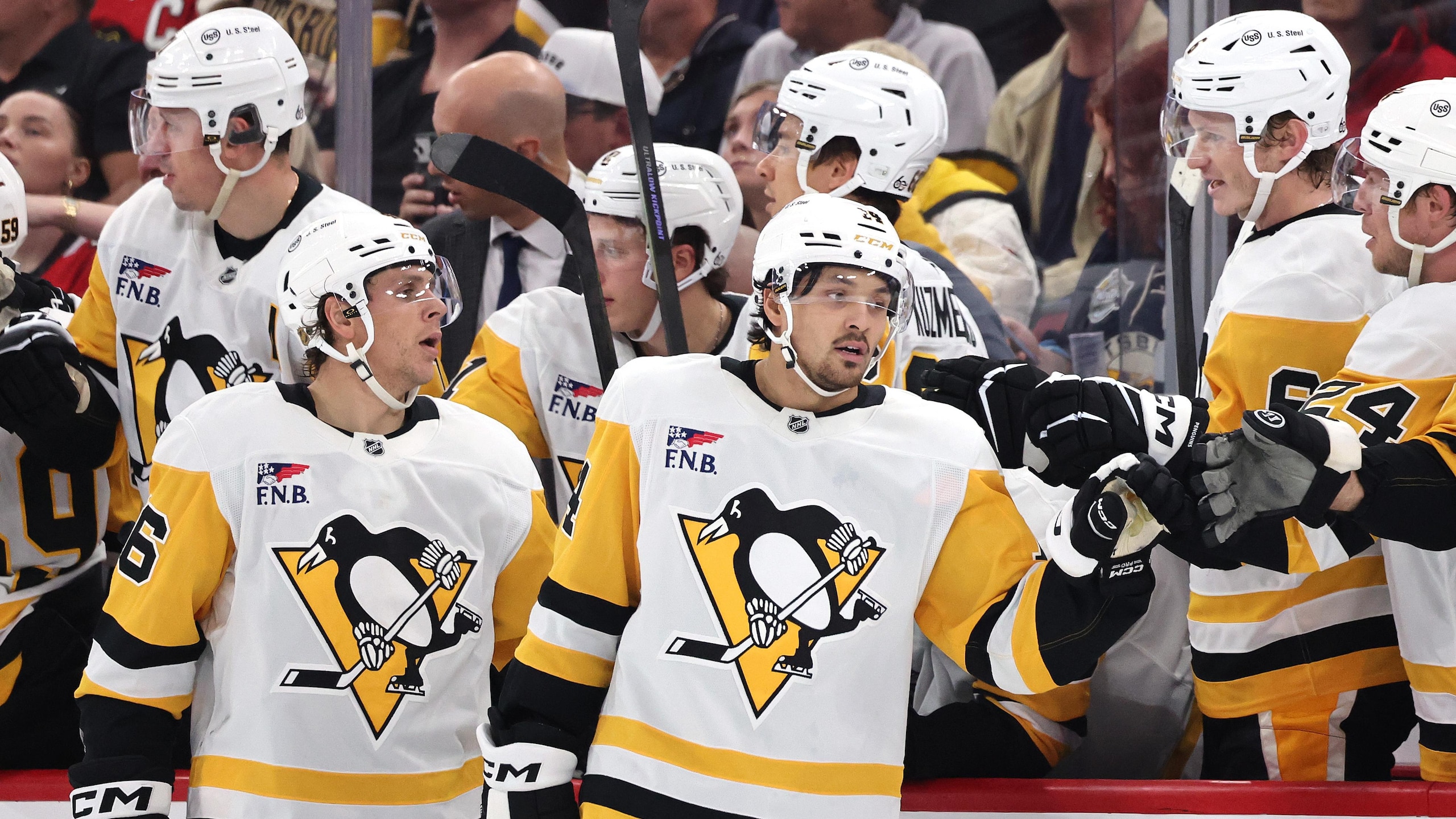Pittsburgh Penguins v Chicago Blackhawks Pittsburgh Penguins v Chicago Blackhawks
