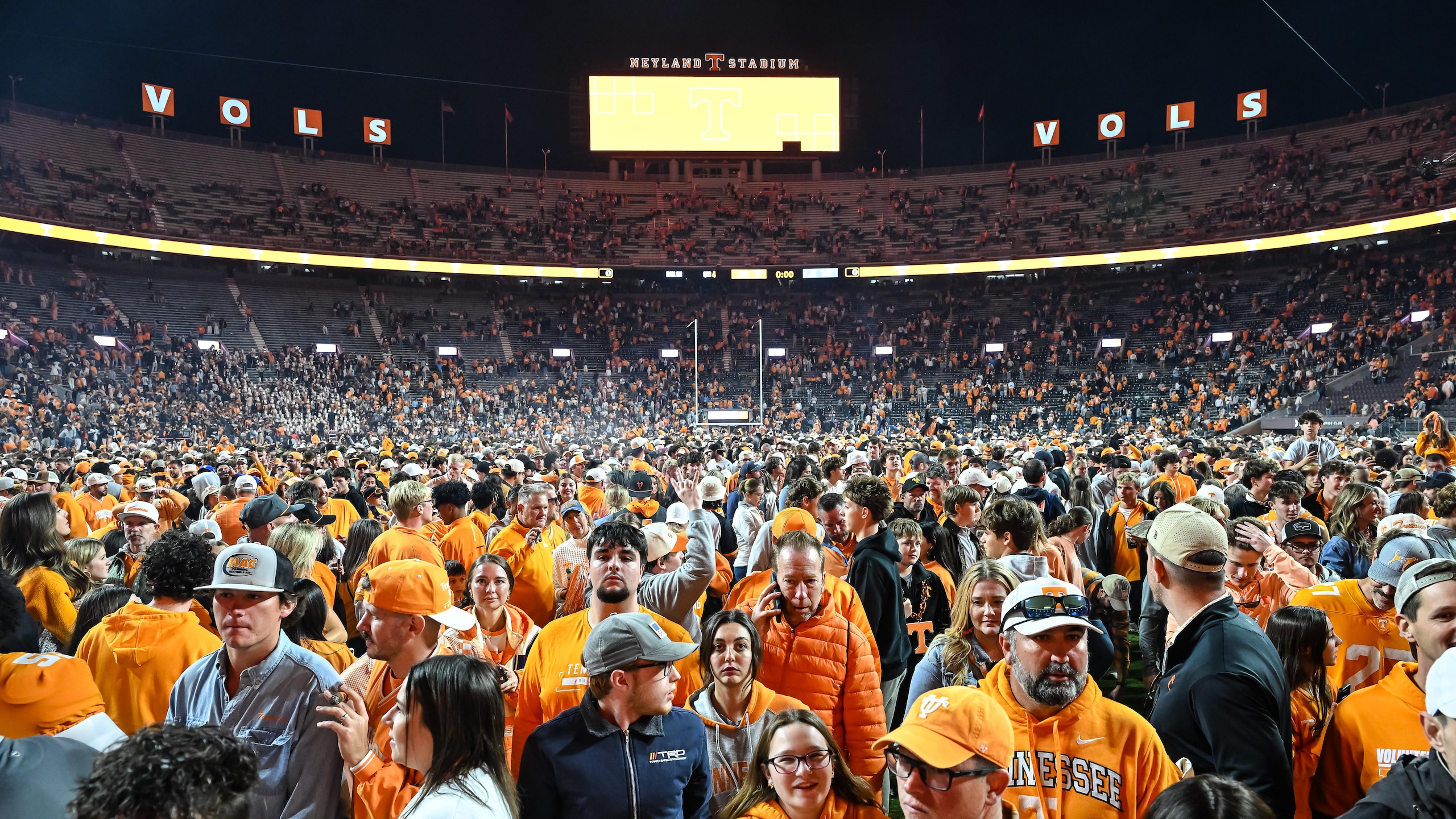 COLLEGE FOOTBALL: OCT 17 Alabama at Tennessee COLLEGE FOOTBALL: OCT 17 Alabama at Tennessee