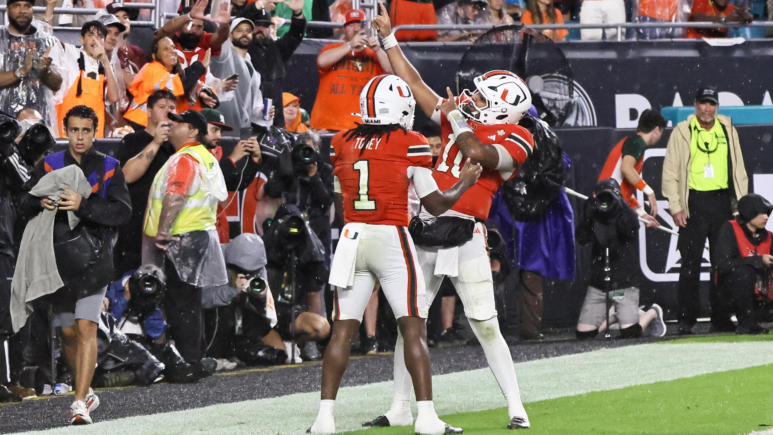 COLLEGE FOOTBALL: OCT 17 Florida State at Miami COLLEGE FOOTBALL: OCT 17 Florida State at Miami