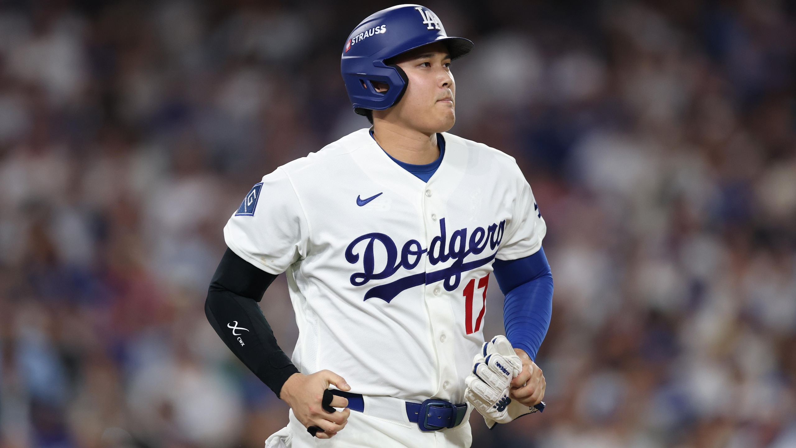 National League Championship Series: Milwaukee Brewers v Los Angeles Dodgers - Game Three