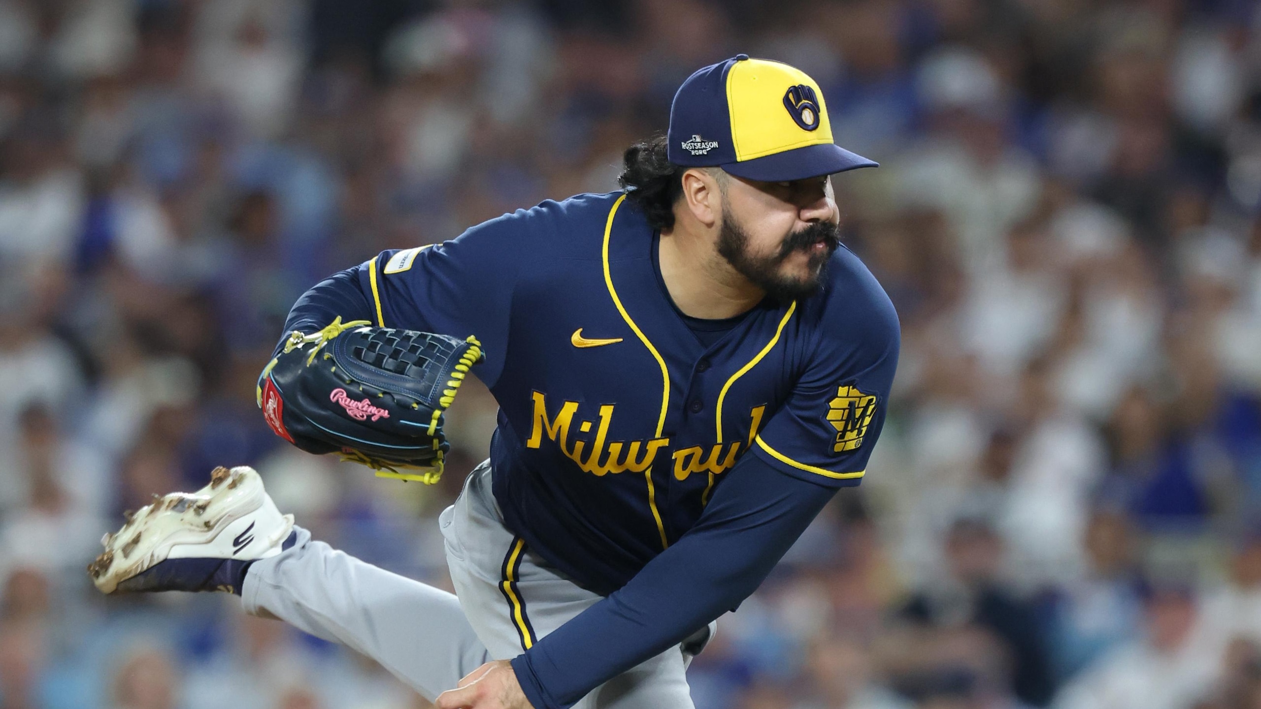 National League Championship Series: Milwaukee Brewers v Los Angeles Dodgers - Game Four National League Championship Series: Milwaukee Brewers v Los Angeles Dodgers - Game Four