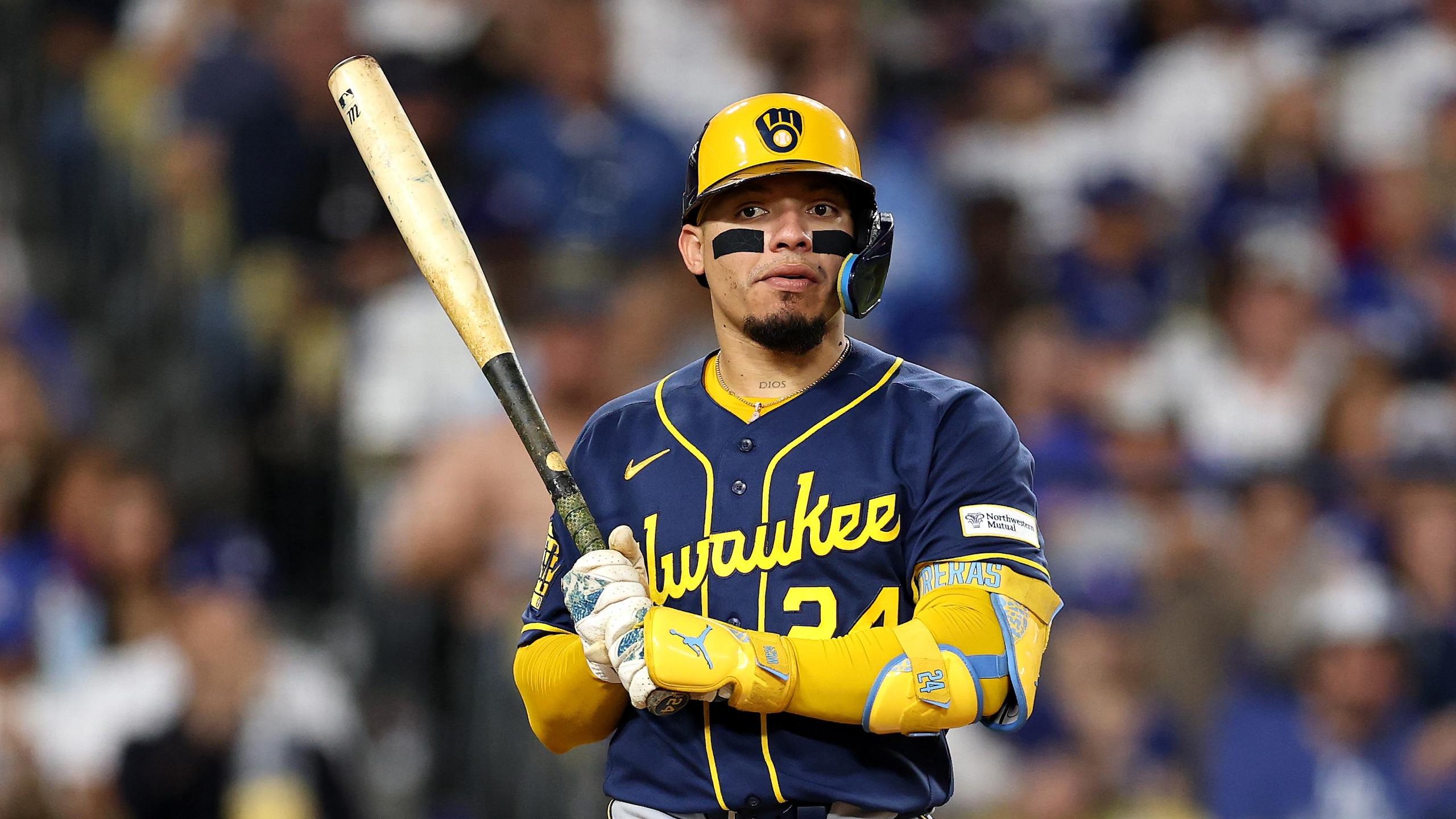 National League Championship Series: Milwaukee Brewers v Los Angeles Dodgers - Game Three National League Championship Series: Milwaukee Brewers v Los Angeles Dodgers - Game Three